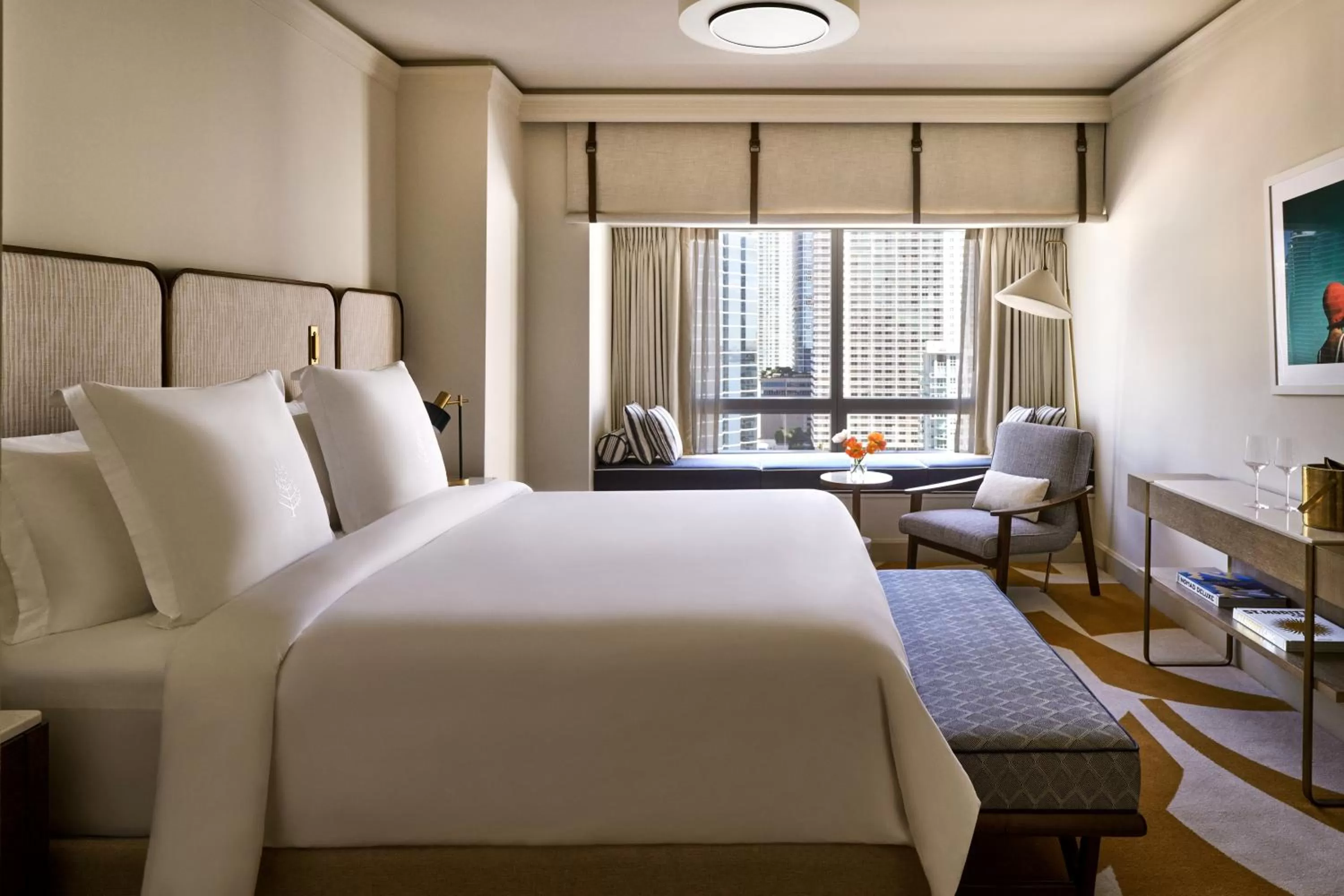 Bedroom, Bed in Four Seasons Hotel Miami