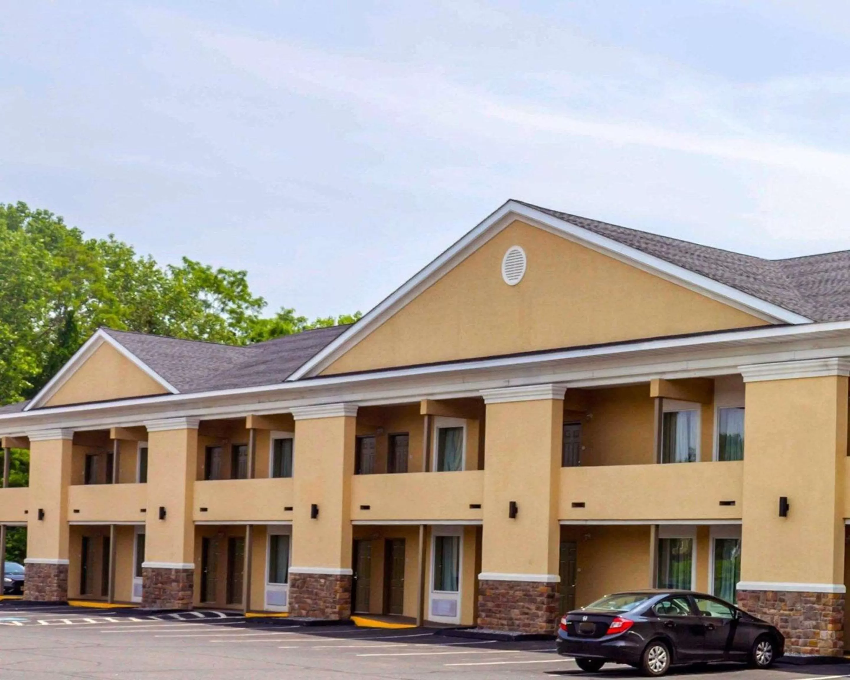 Property building in Quality Inn Waterbury East