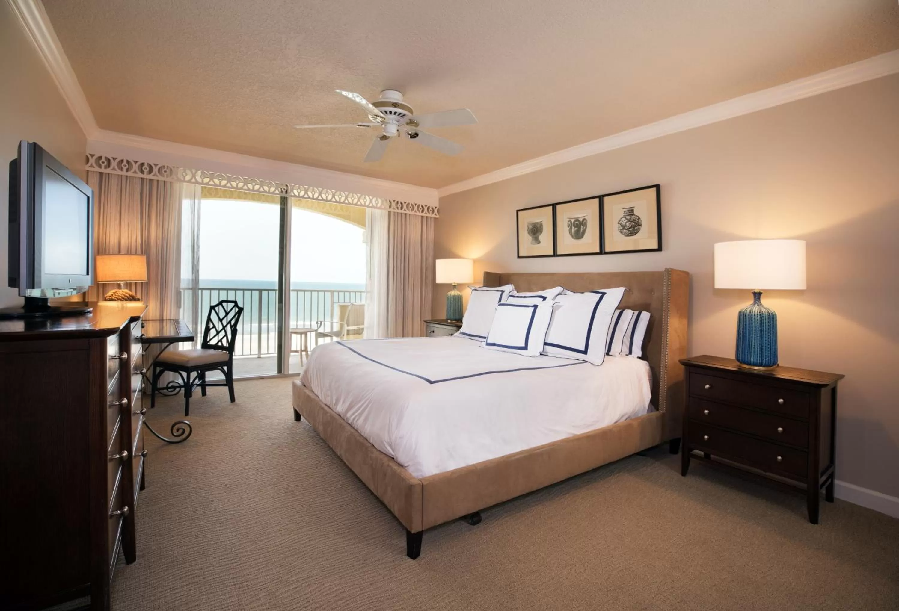 Photo of the whole room in Omni Amelia Island Resort