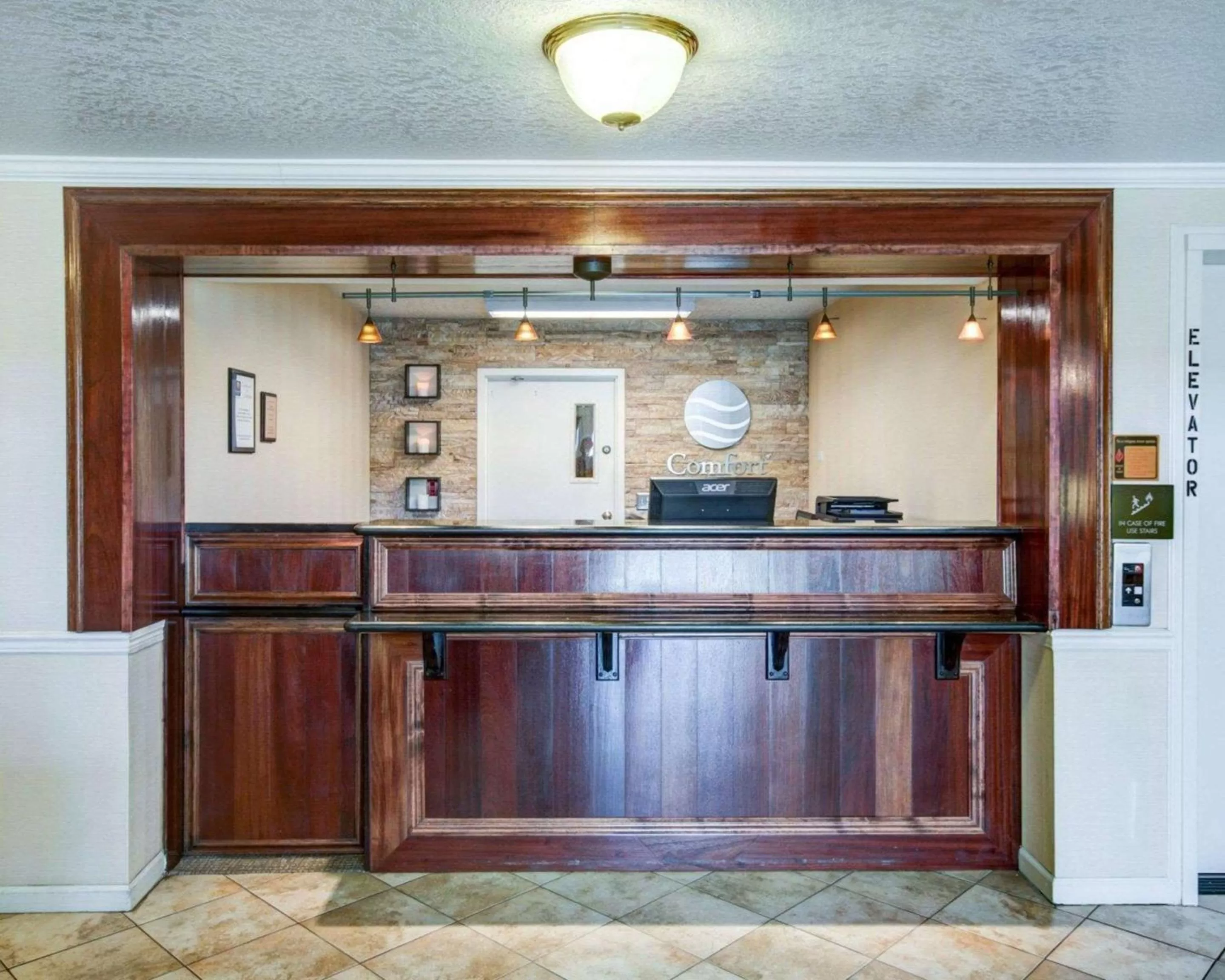 Lobby or reception in Comfort Inn Redding Near I-5