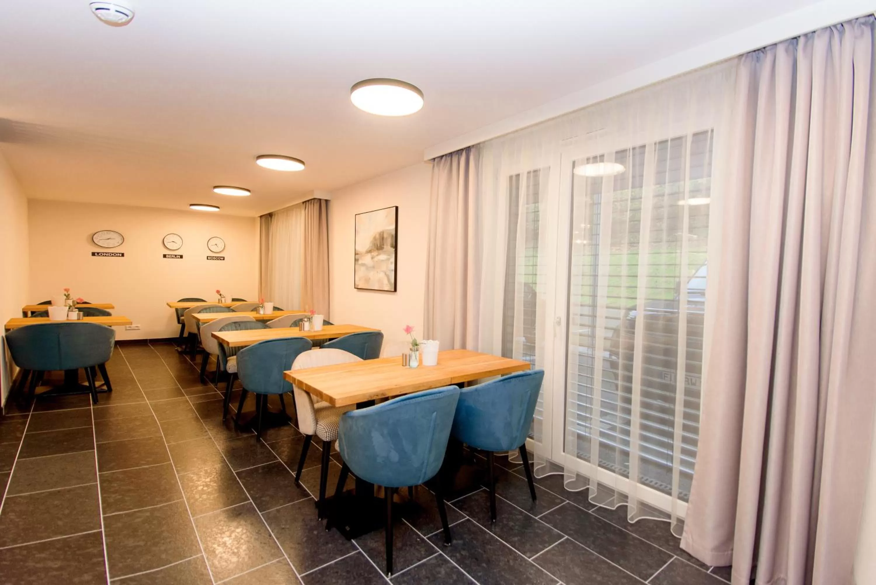 Breakfast in Hotel TwentyFour Living