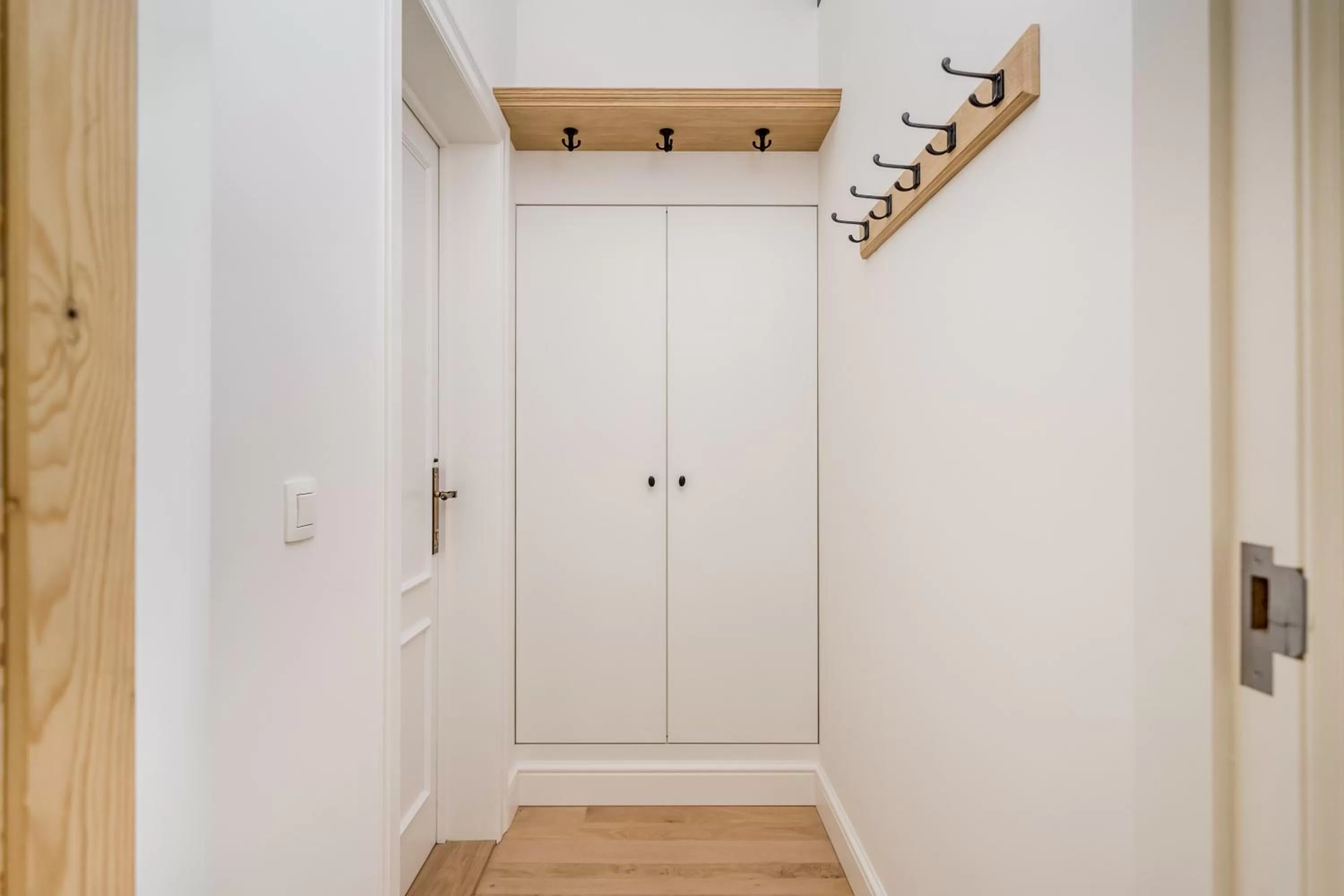 wardrobe in Quartier Le Sud