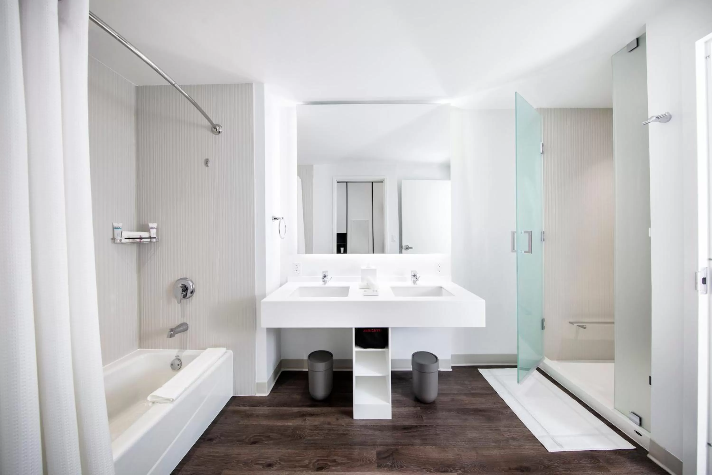 Bathroom in Universal's Aventura Hotel