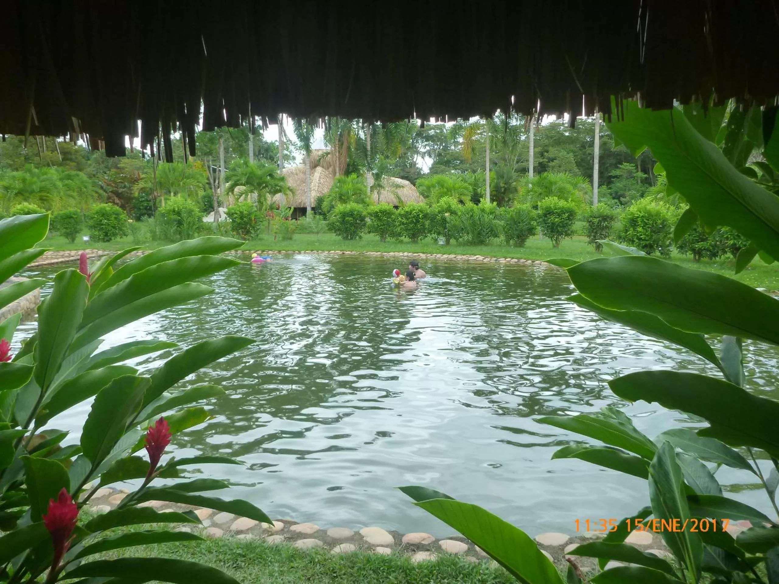 Swimming pool in Ecolodge Cosmogénesis