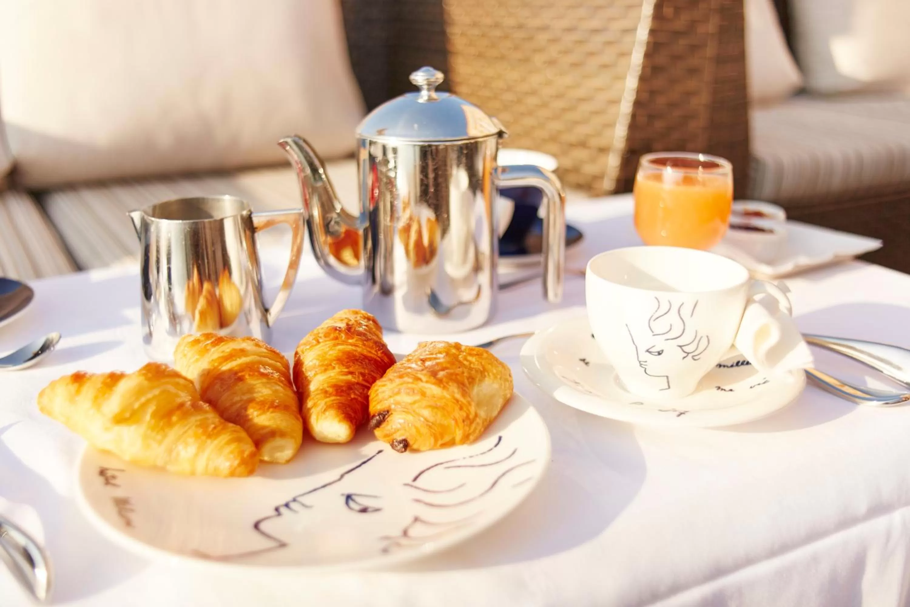 Food in Welcome Hotel