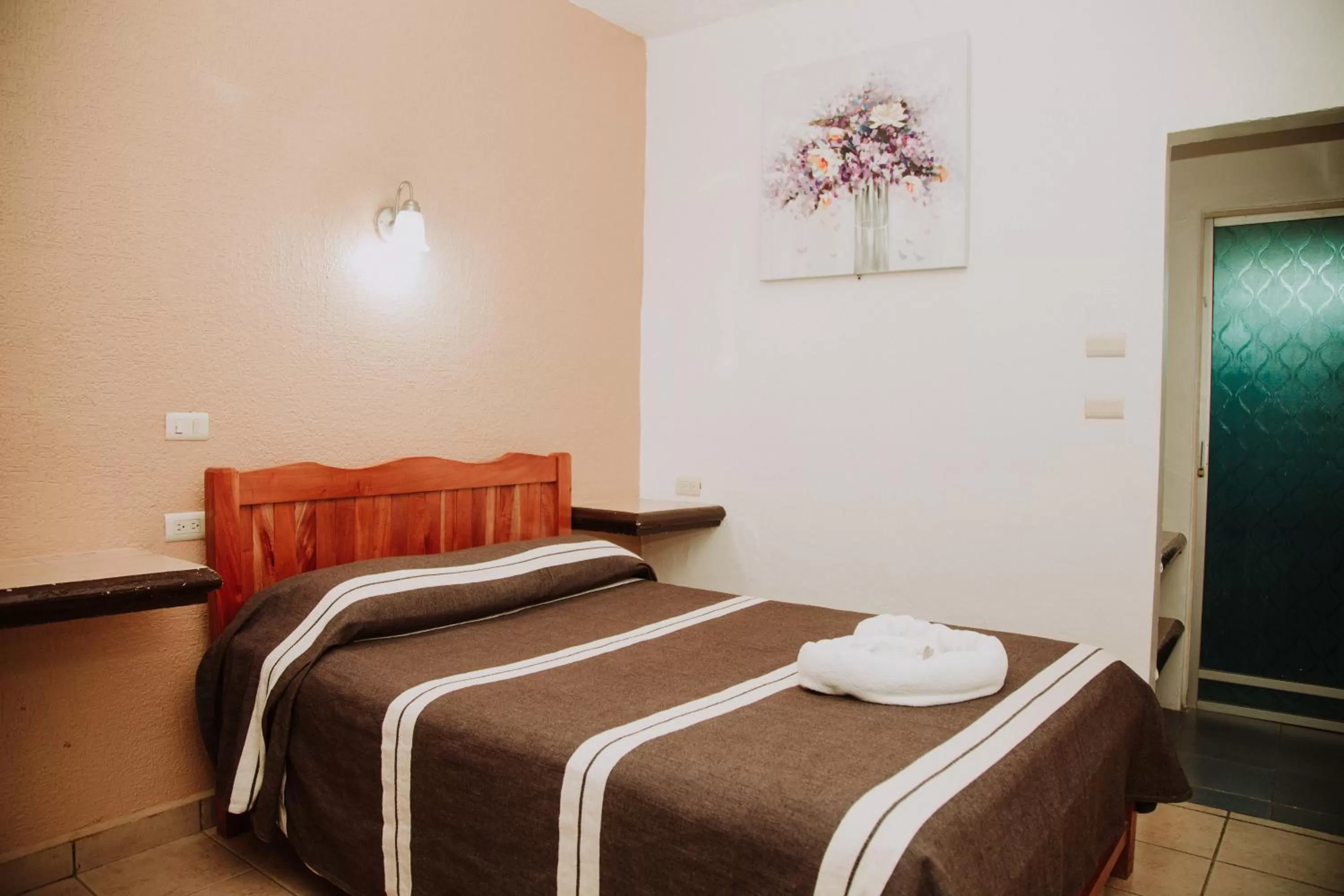 Bed in Hotel Cervantino