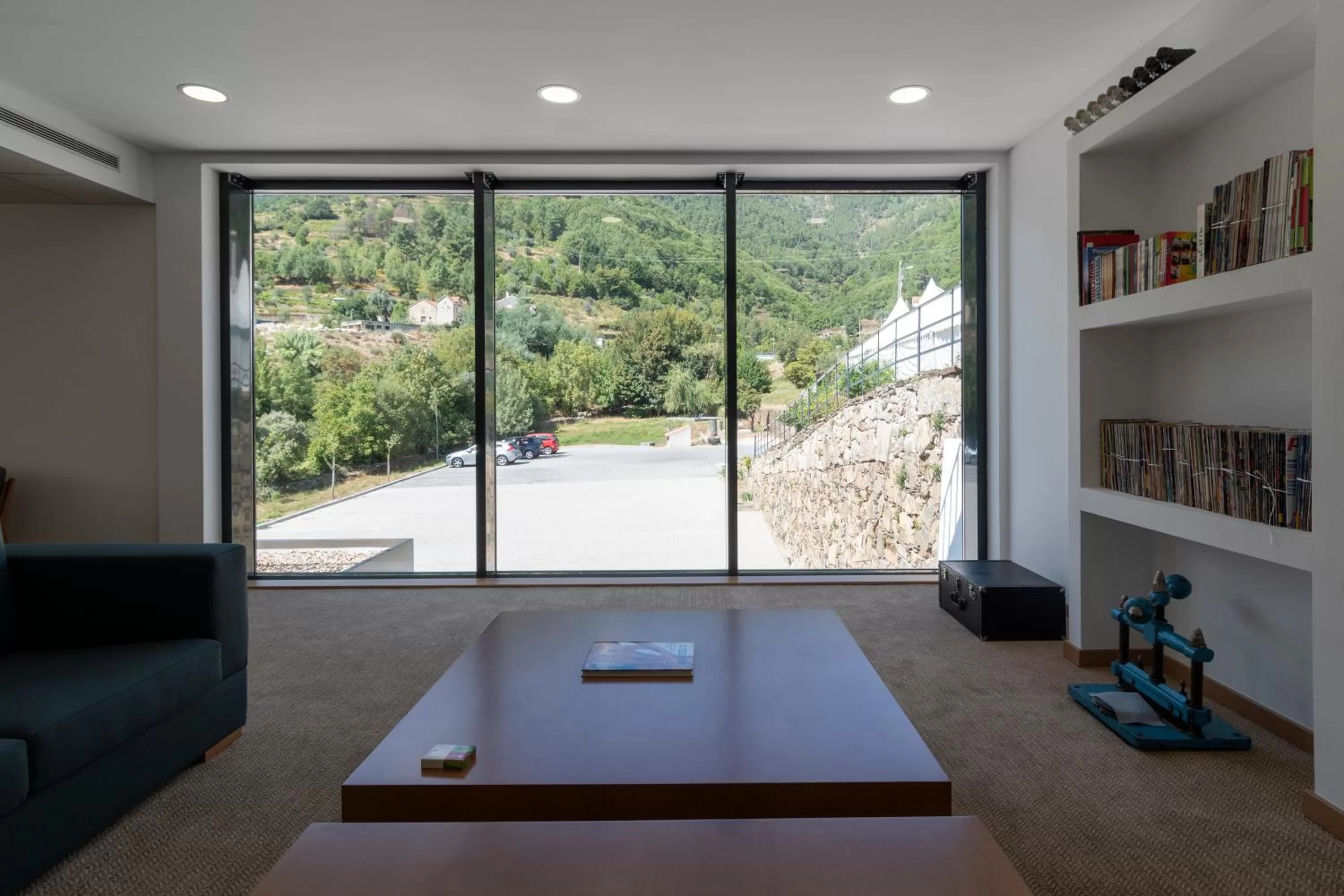 Communal lounge/ TV room in Hotel da Fábrica