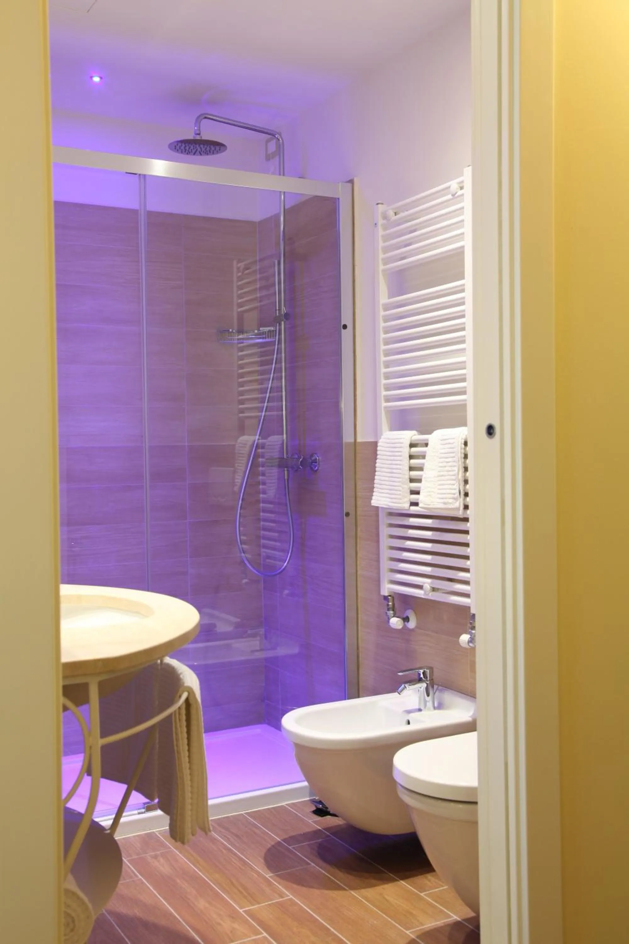 Bathroom in Hotel Borgo Antico