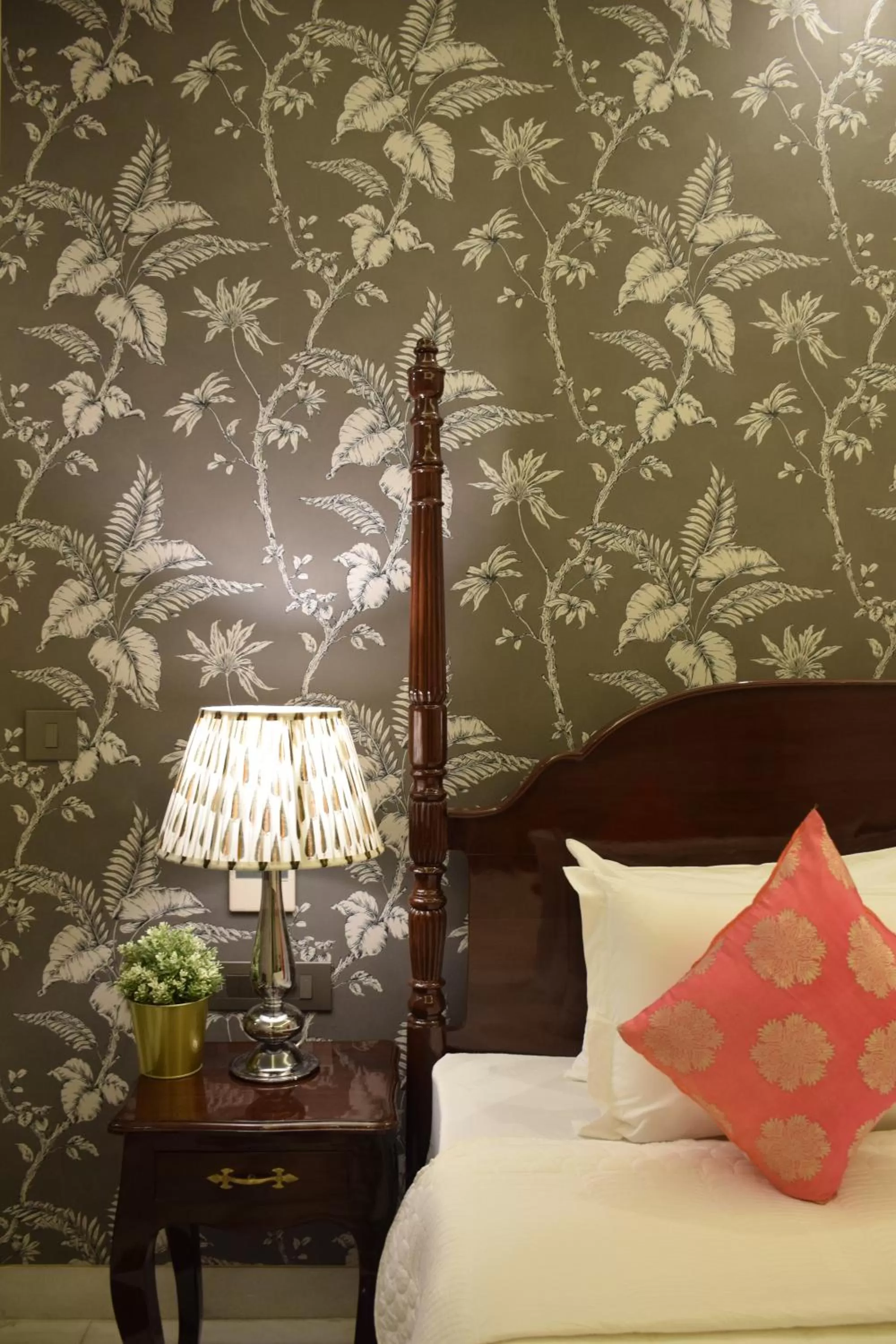 Bed in Dileep Kothi - A Royal Boutique Luxury Suites in Jaipur