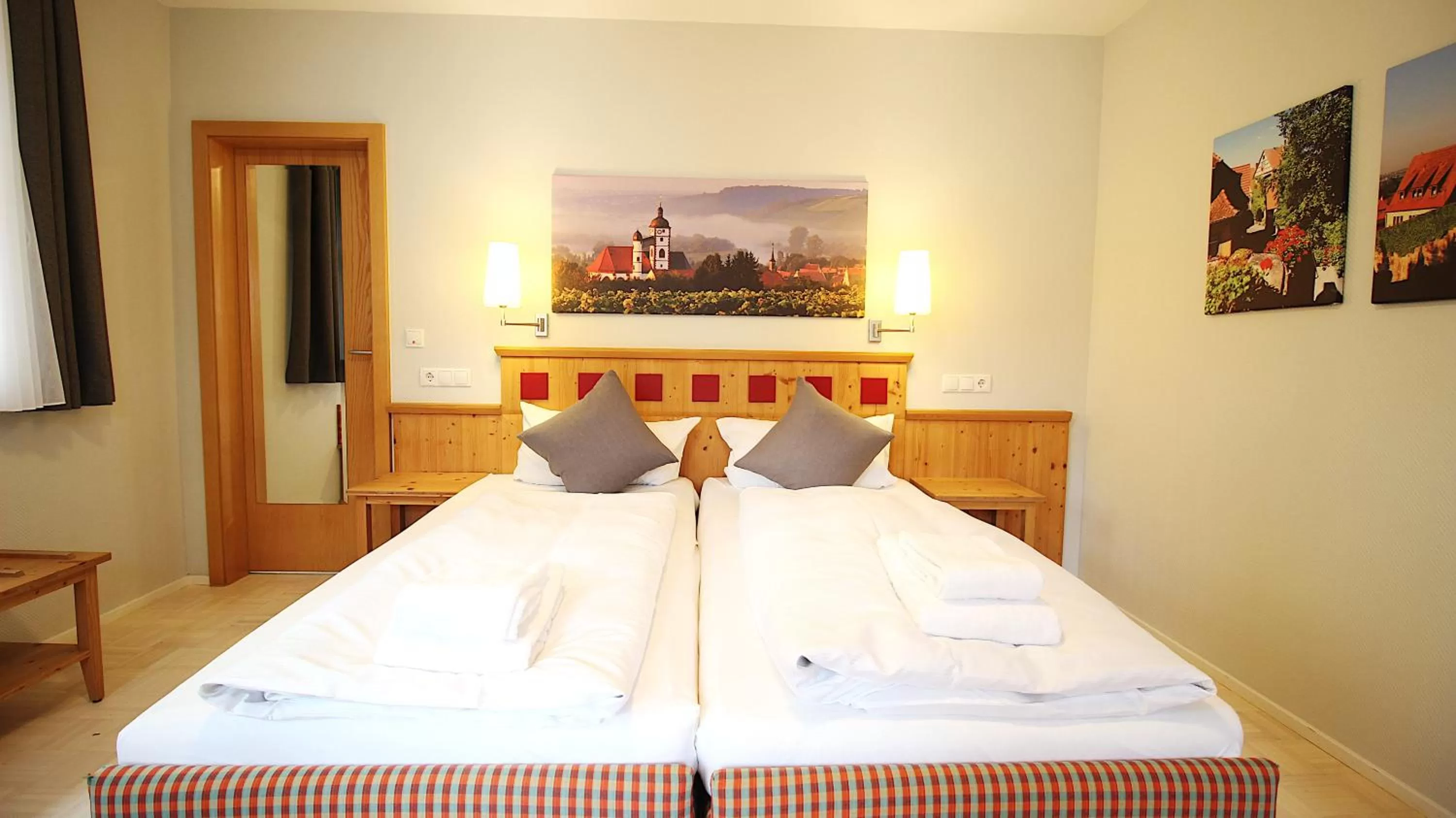 Photo of the whole room, Bed in Aparthotel Alte Schmiede Dettelbach