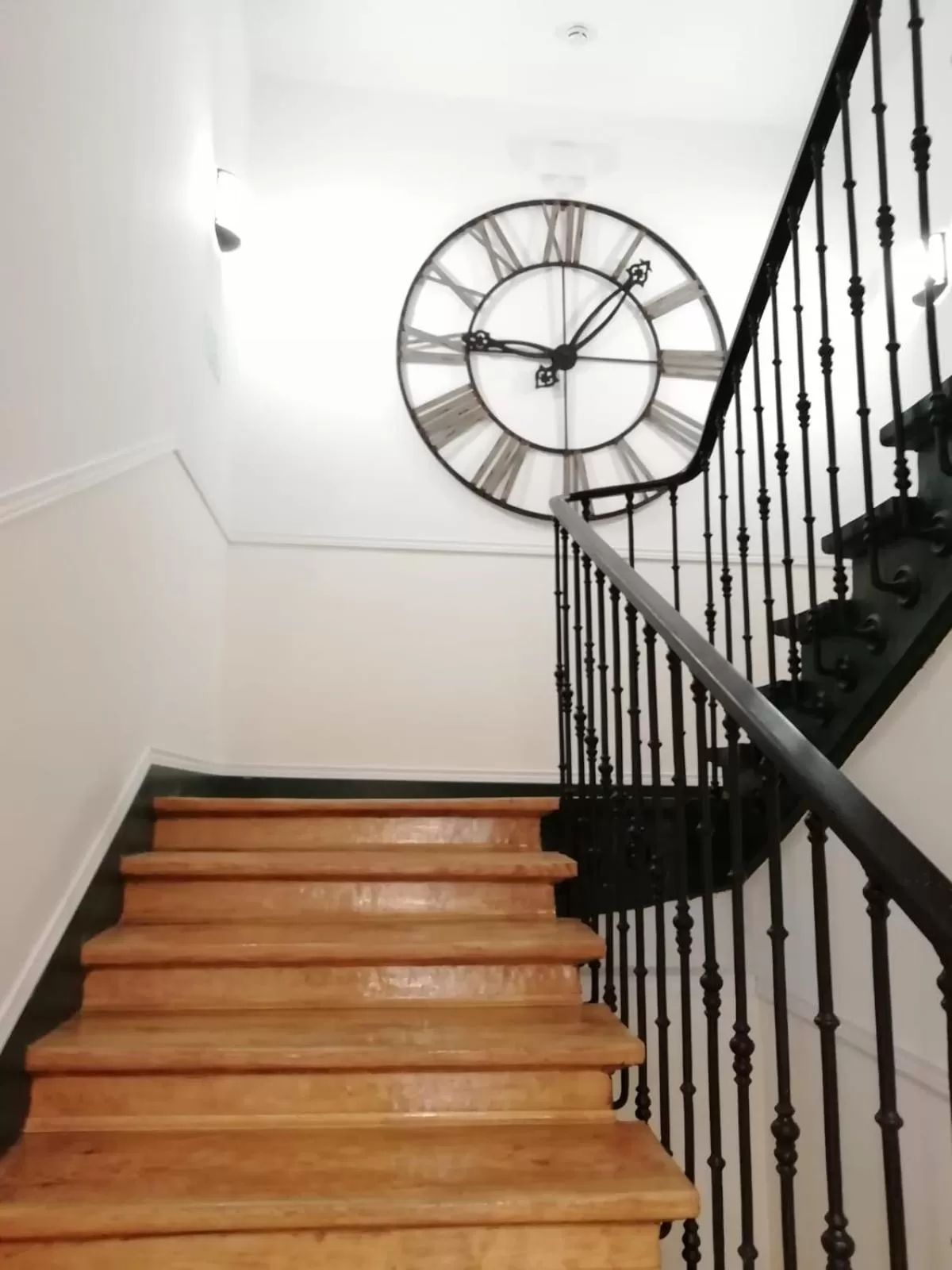 Lobby or reception in New Point Opera