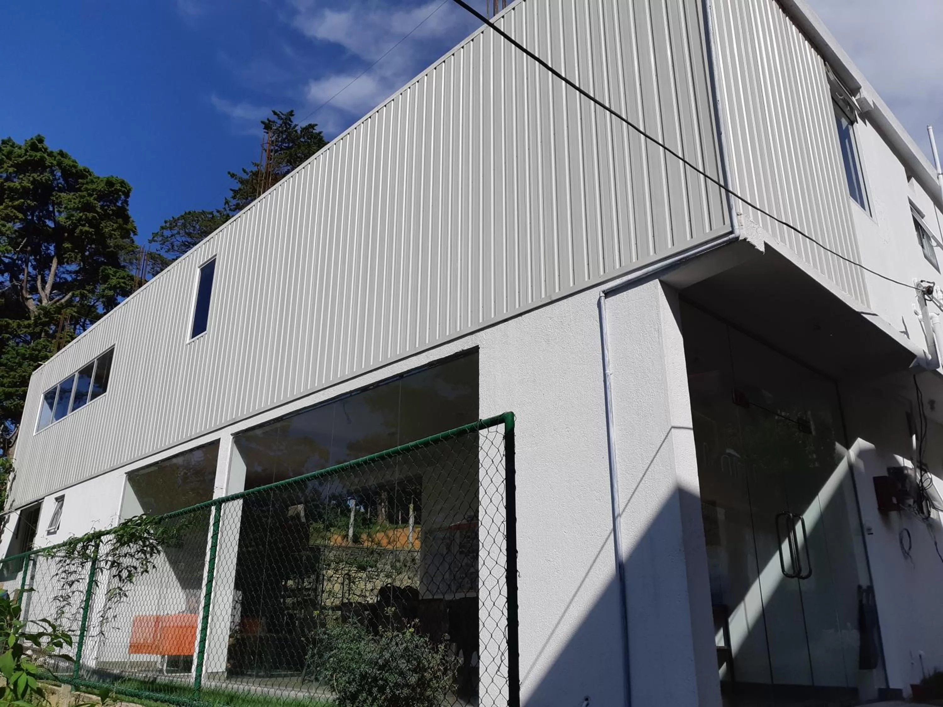 Facade/entrance, Property Building in Siril Guesthouse Hostel