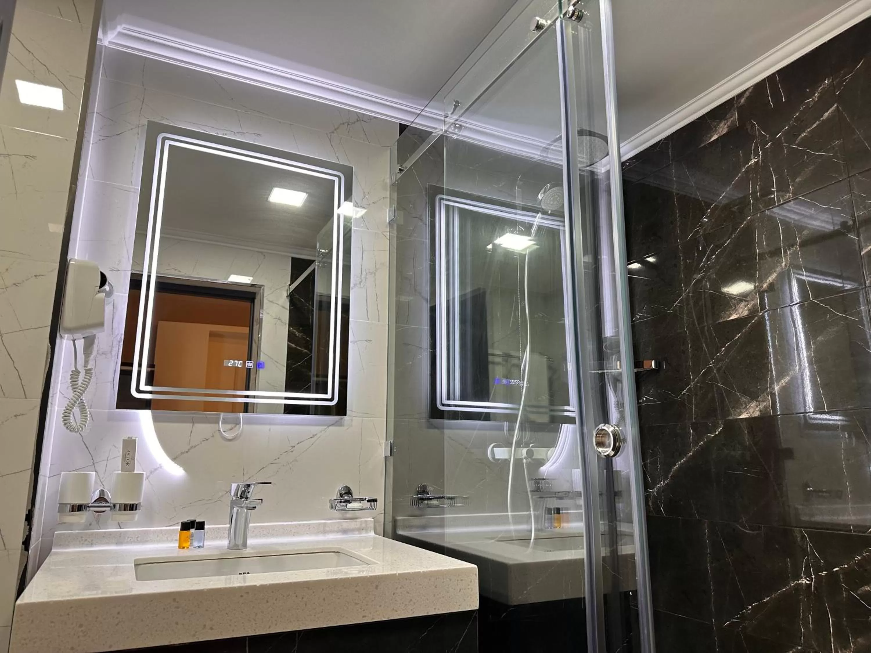 Bathroom in Astor Hotel