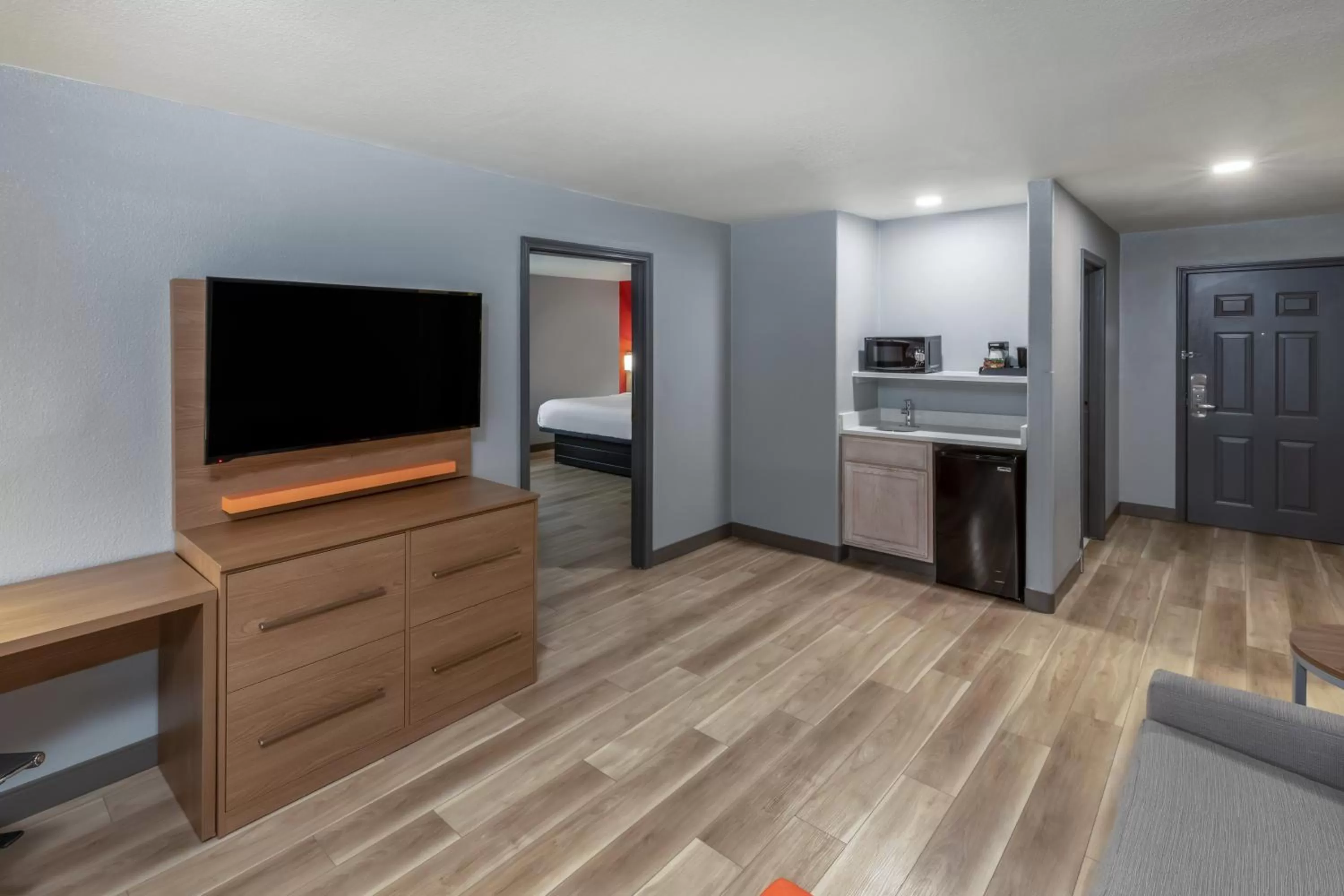 Living room in La Quinta by Wyndham New Braunfels