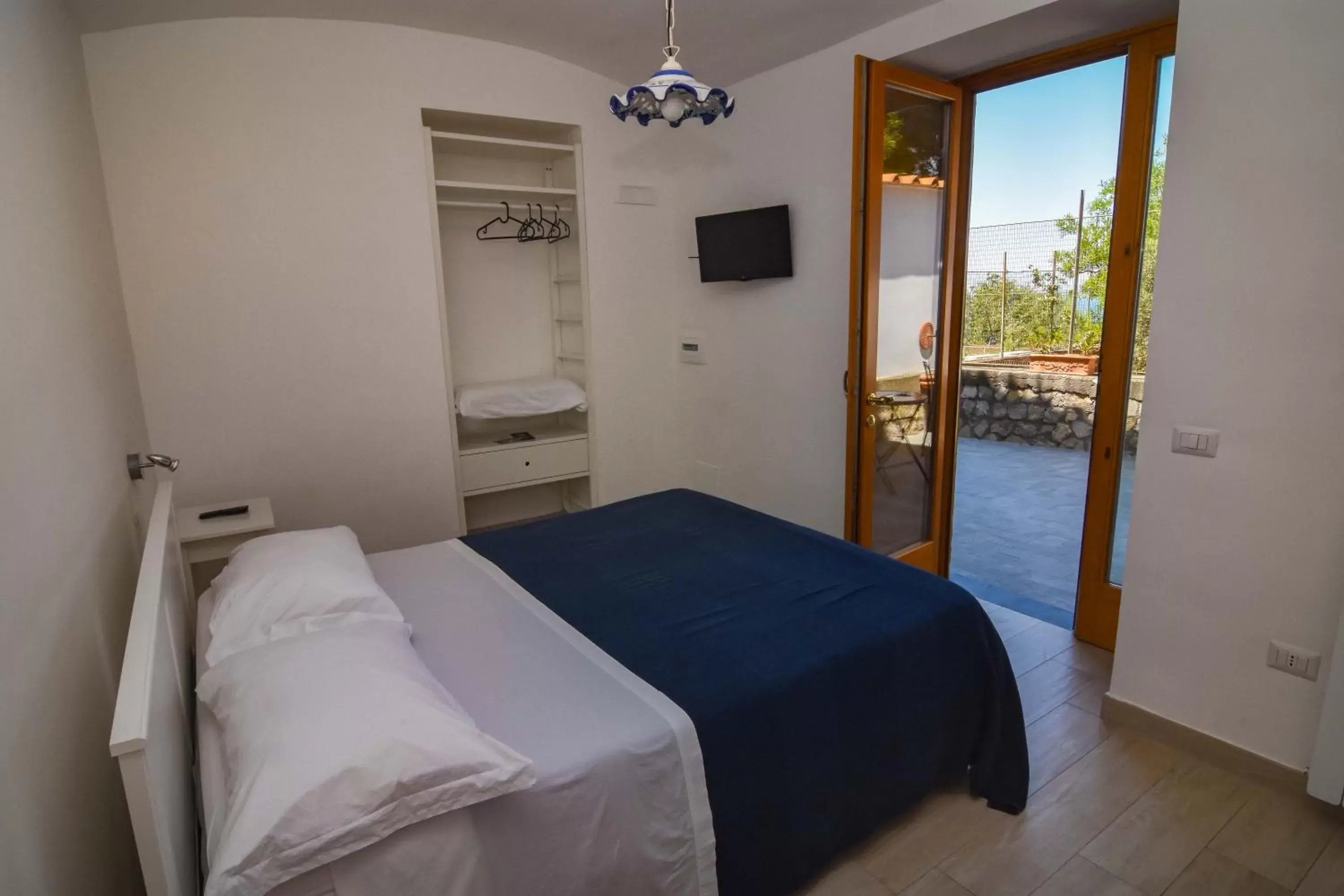 Double Room with Balcony in Villa Mariagiovanna Double Room with Balcony in Villa Mariagiovanna