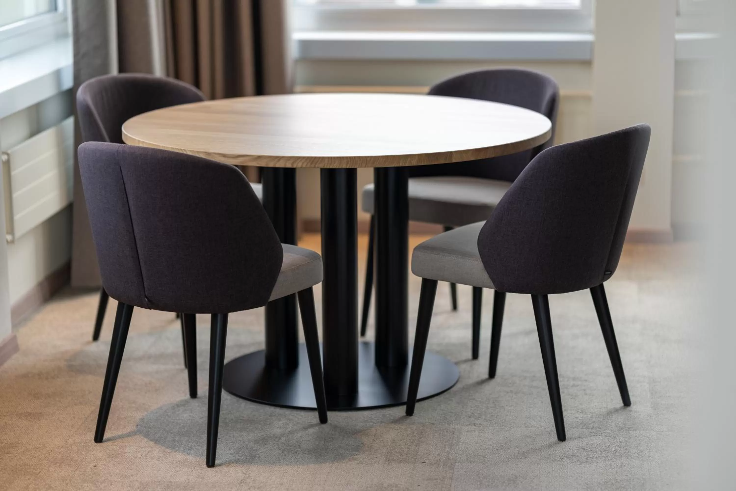 Seating area in b-smart hotel Menziken