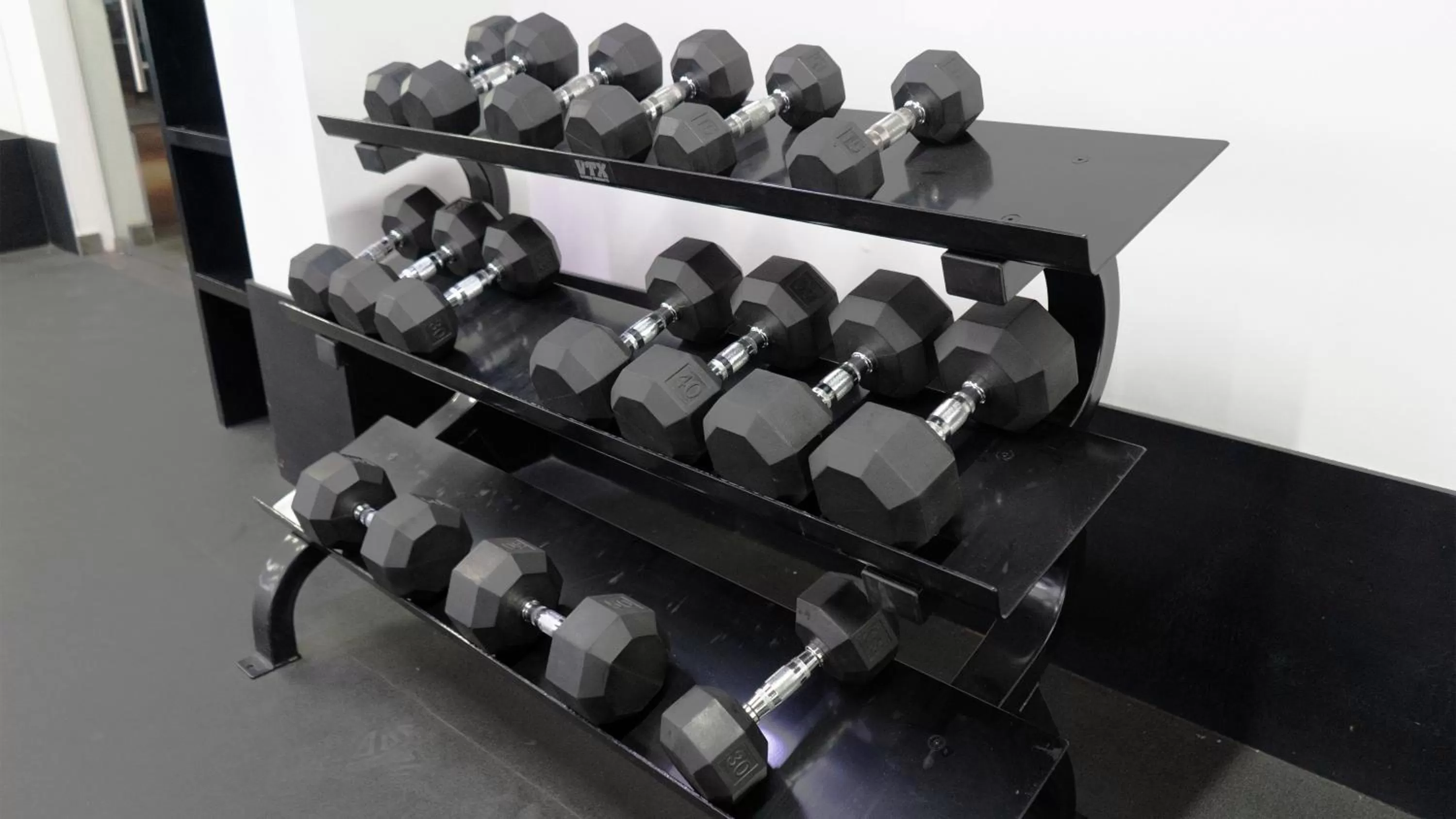 Fitness centre/facilities in Hotel Indigo Guadalajara Expo by IHG