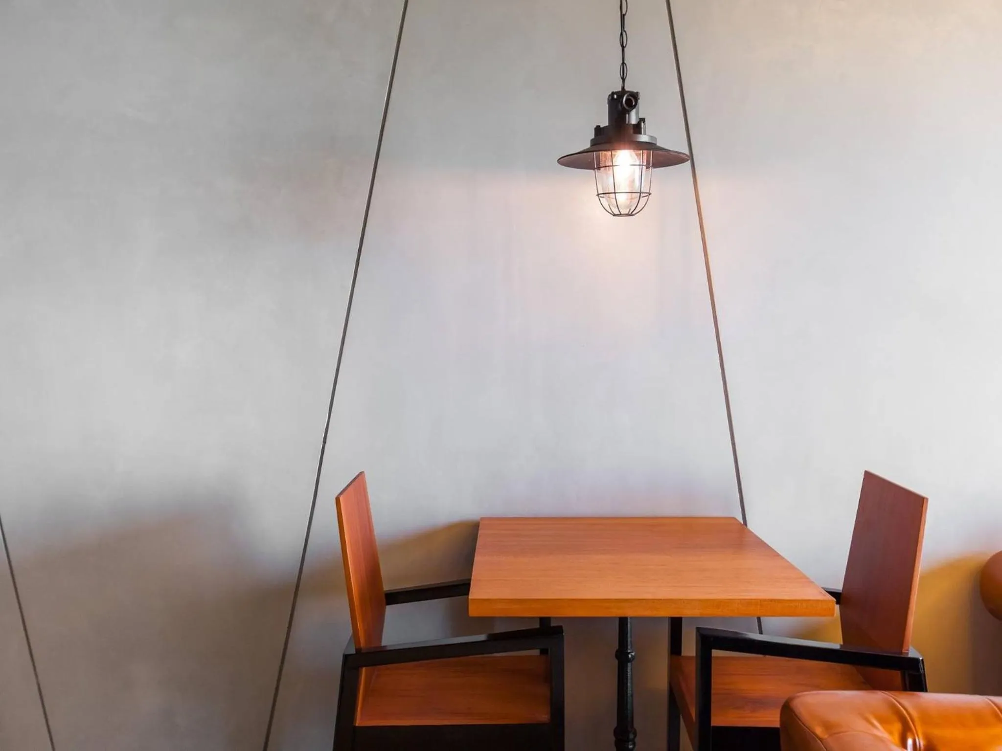 Restaurant/places to eat in Loft Mania Boutique Hotel