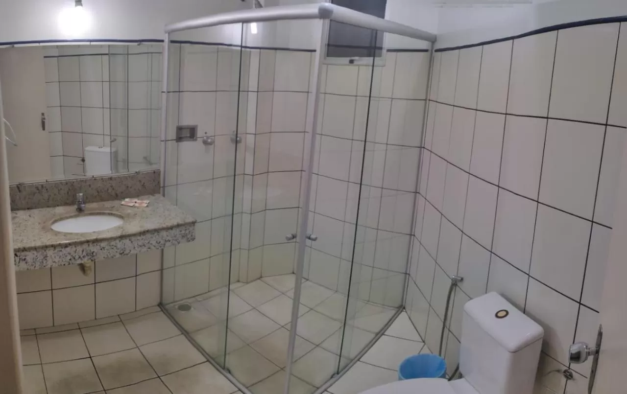 Bathroom in Rametta Hotel