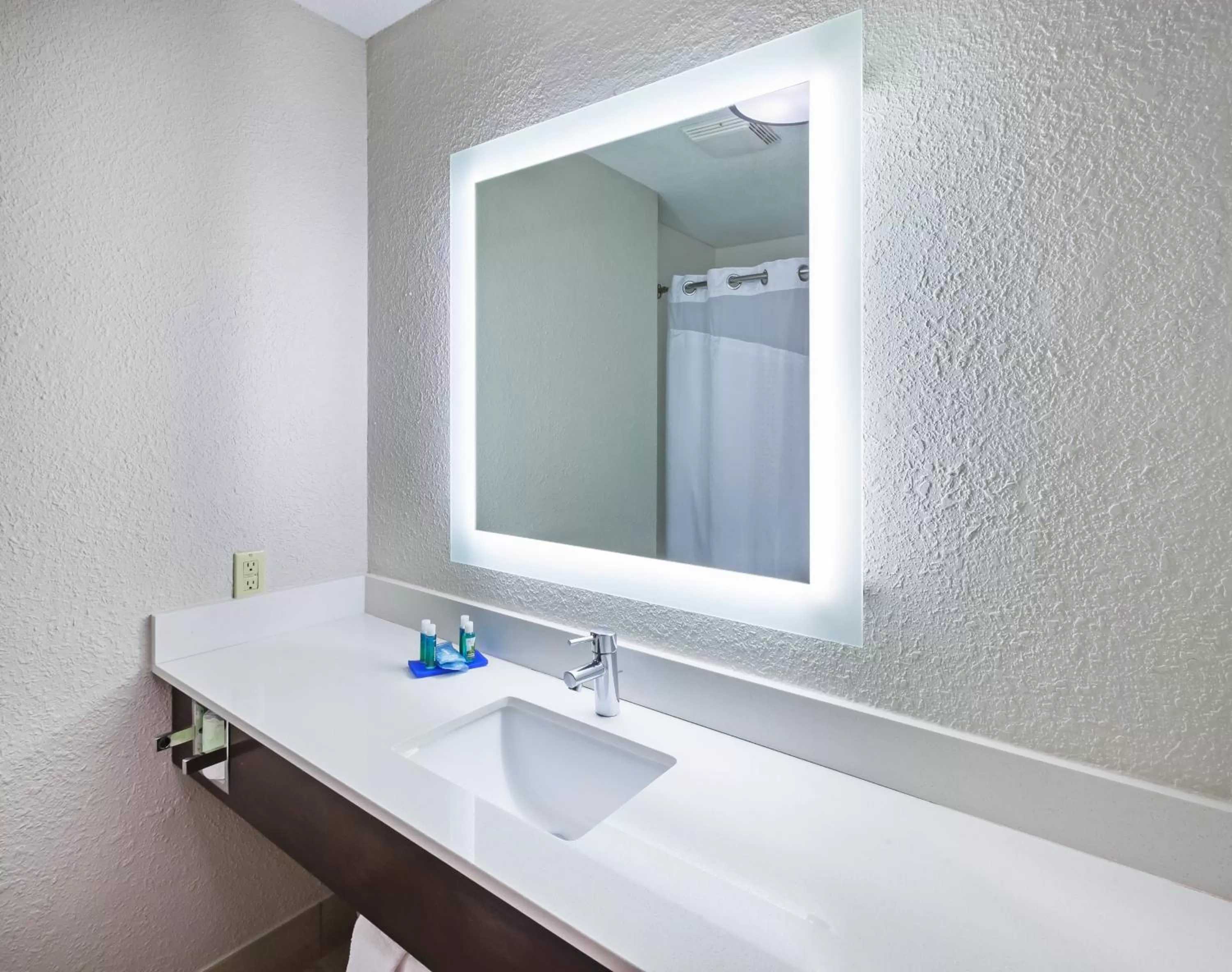 Bathroom in Holiday Inn Express & Suites Houston - Memorial Park Area by IHG