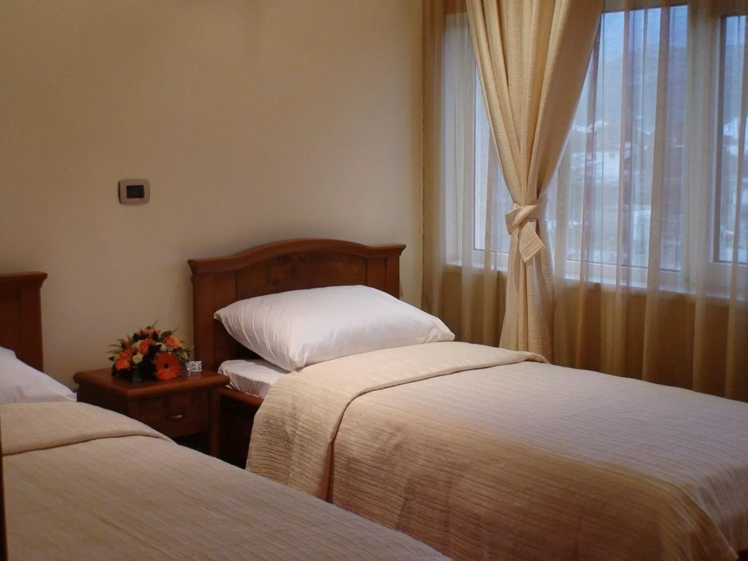 Bed in Mali Hotel BaMBiS