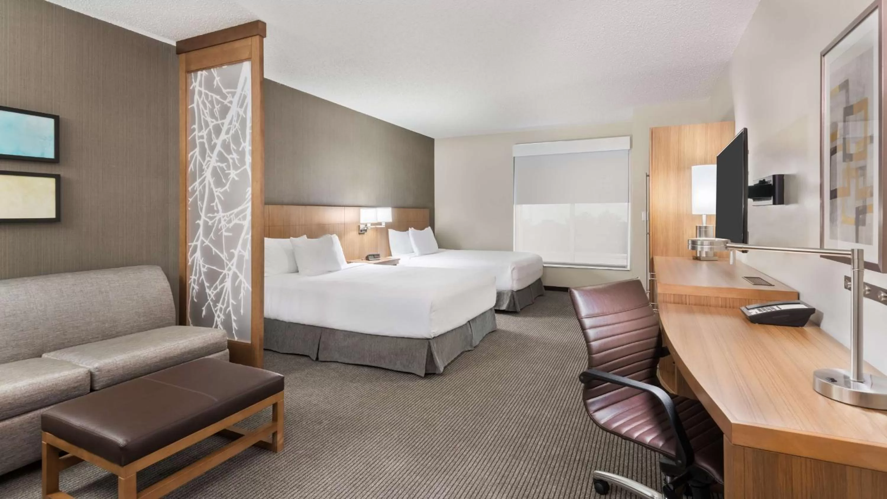 Photo of the whole room, Bed in Hyatt Place Austin/Round Rock