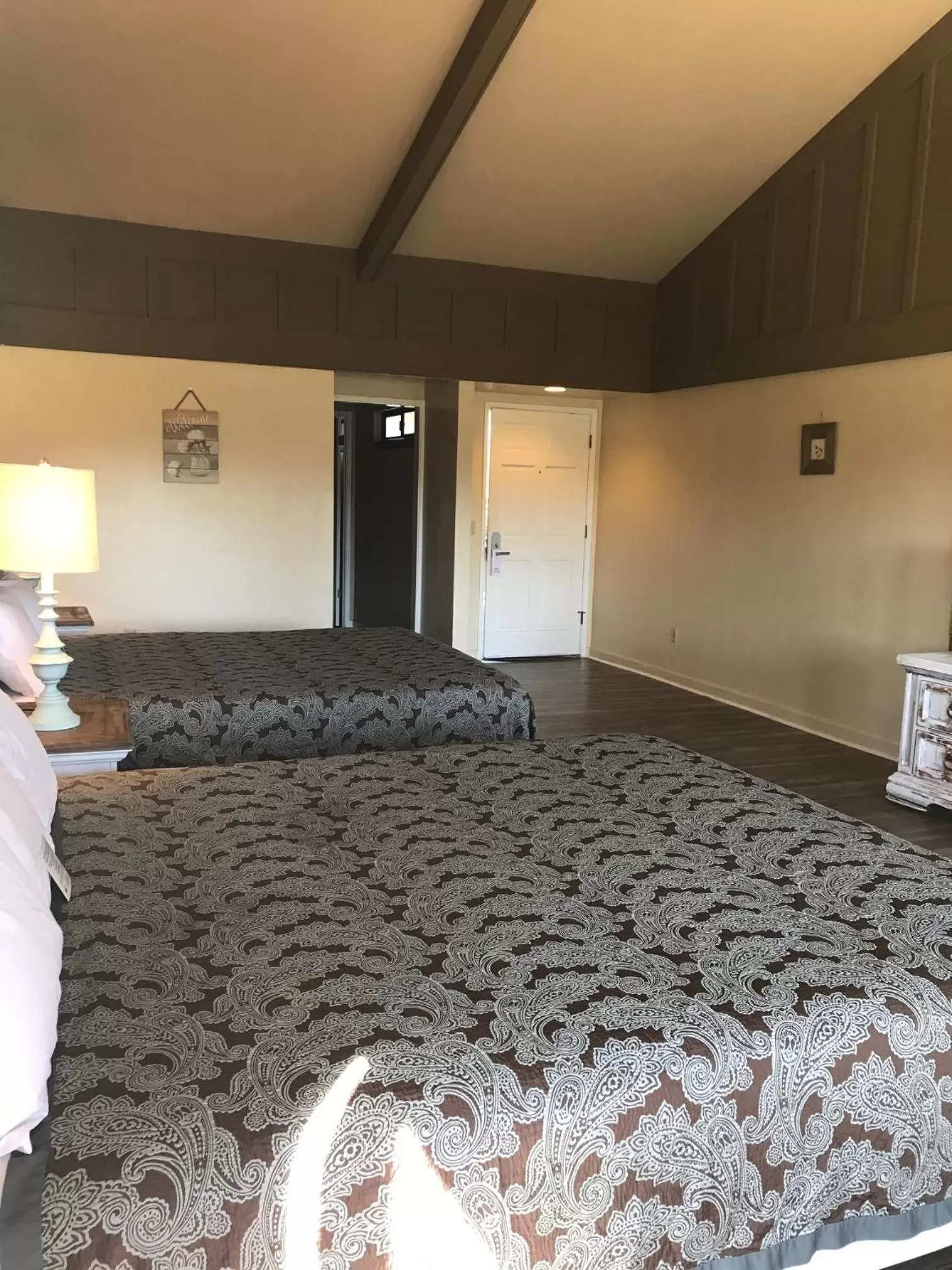 Bed in Ridgemark Golf Club and Resort