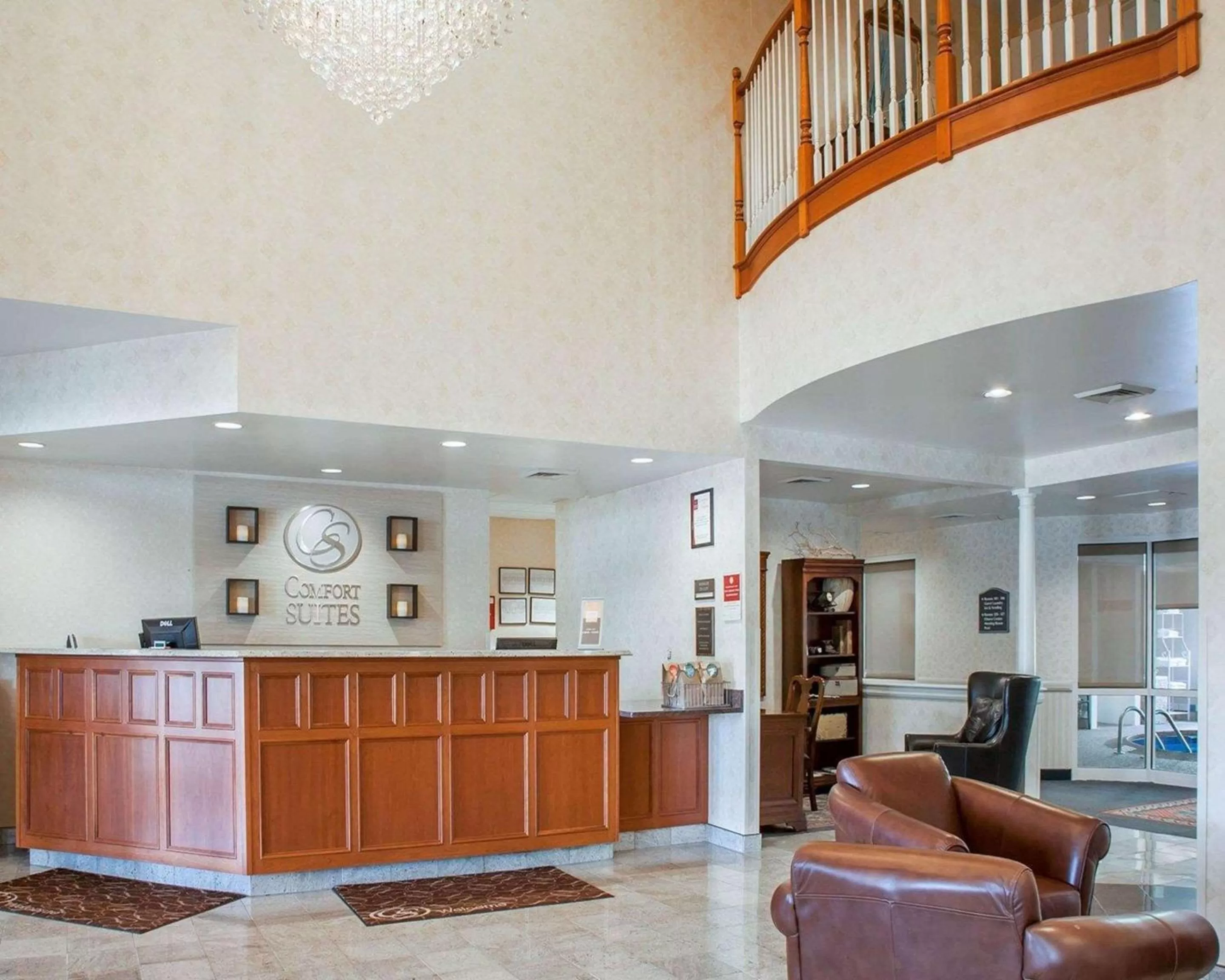 Lobby or reception in Comfort Suites West Warwick - Providence