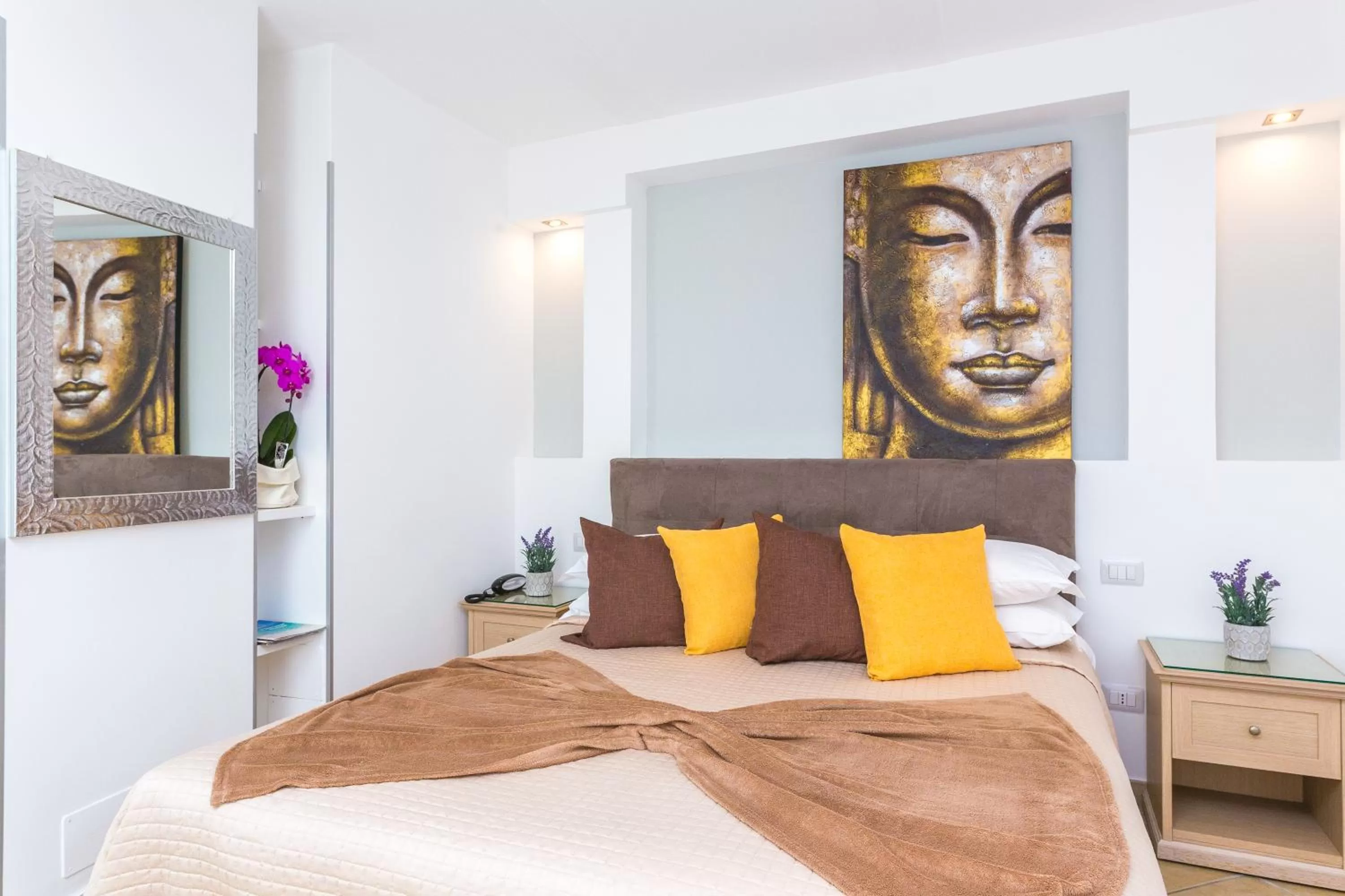 Bed in Hotel Rivoli Sorrento