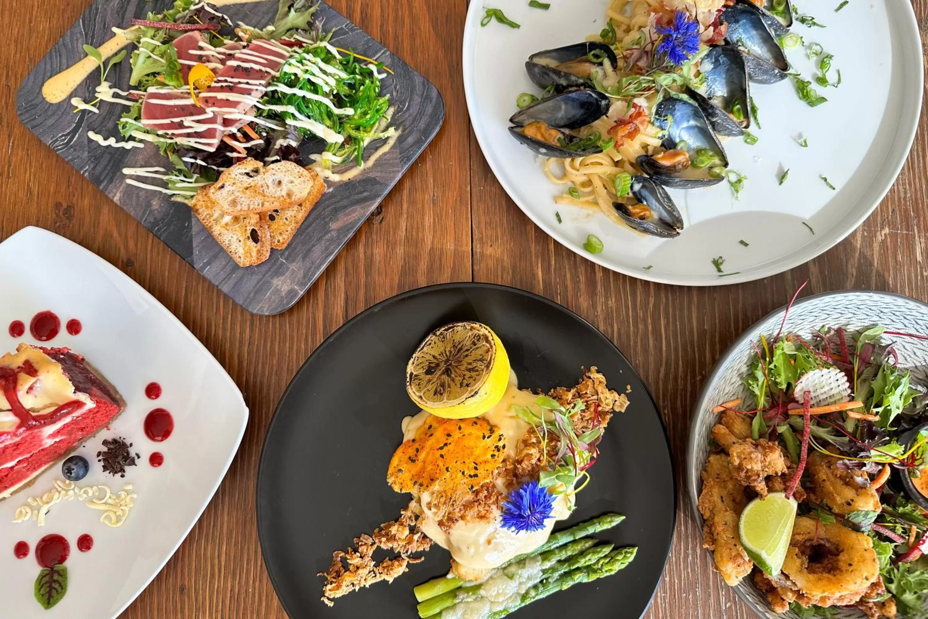 Dinner in Auberge de la Montagne Coupée