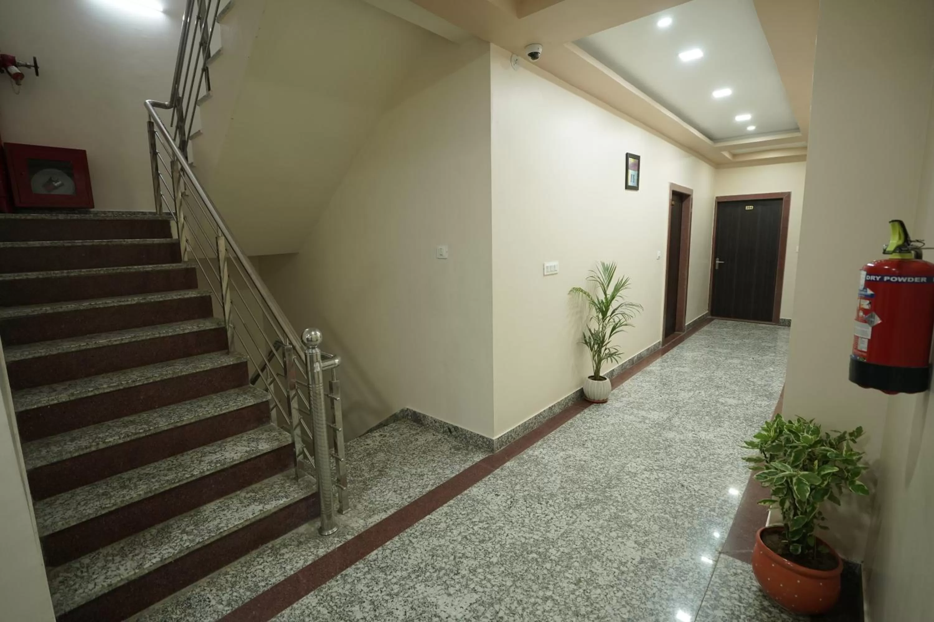 Patio in Hotel Silver Cloud