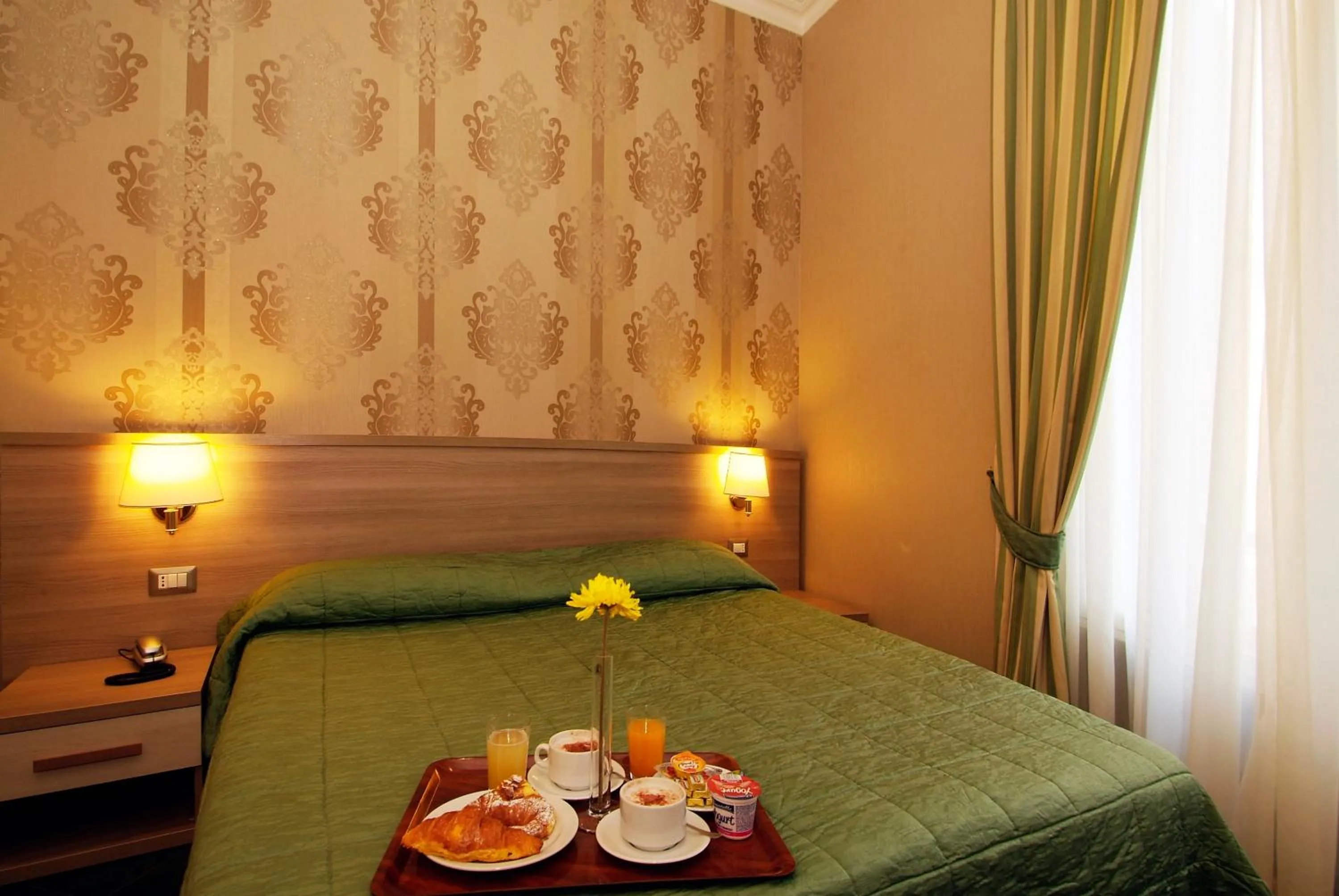 Bed in Hotel Argentina