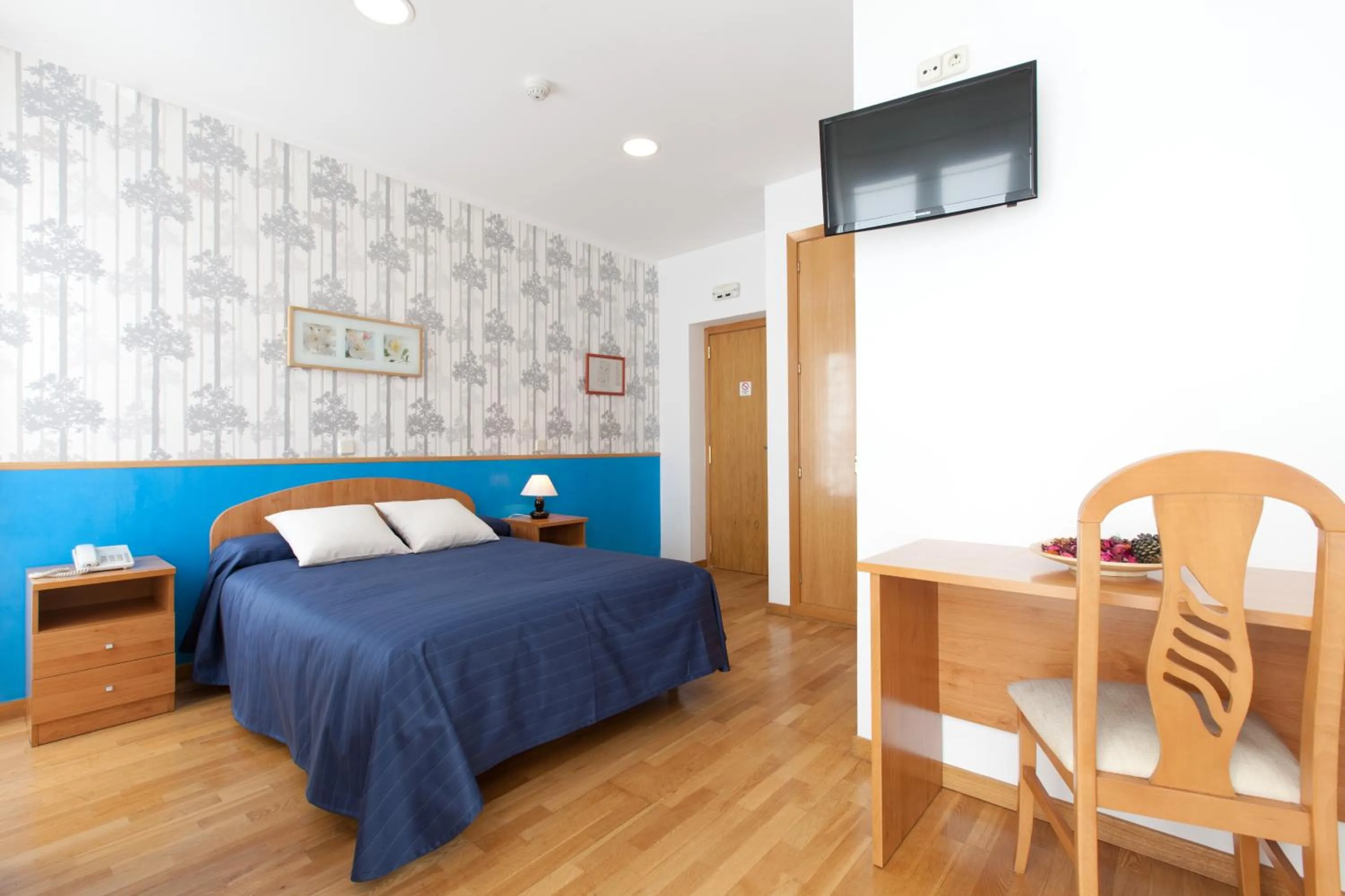 Bedroom in Hostal Montaloya