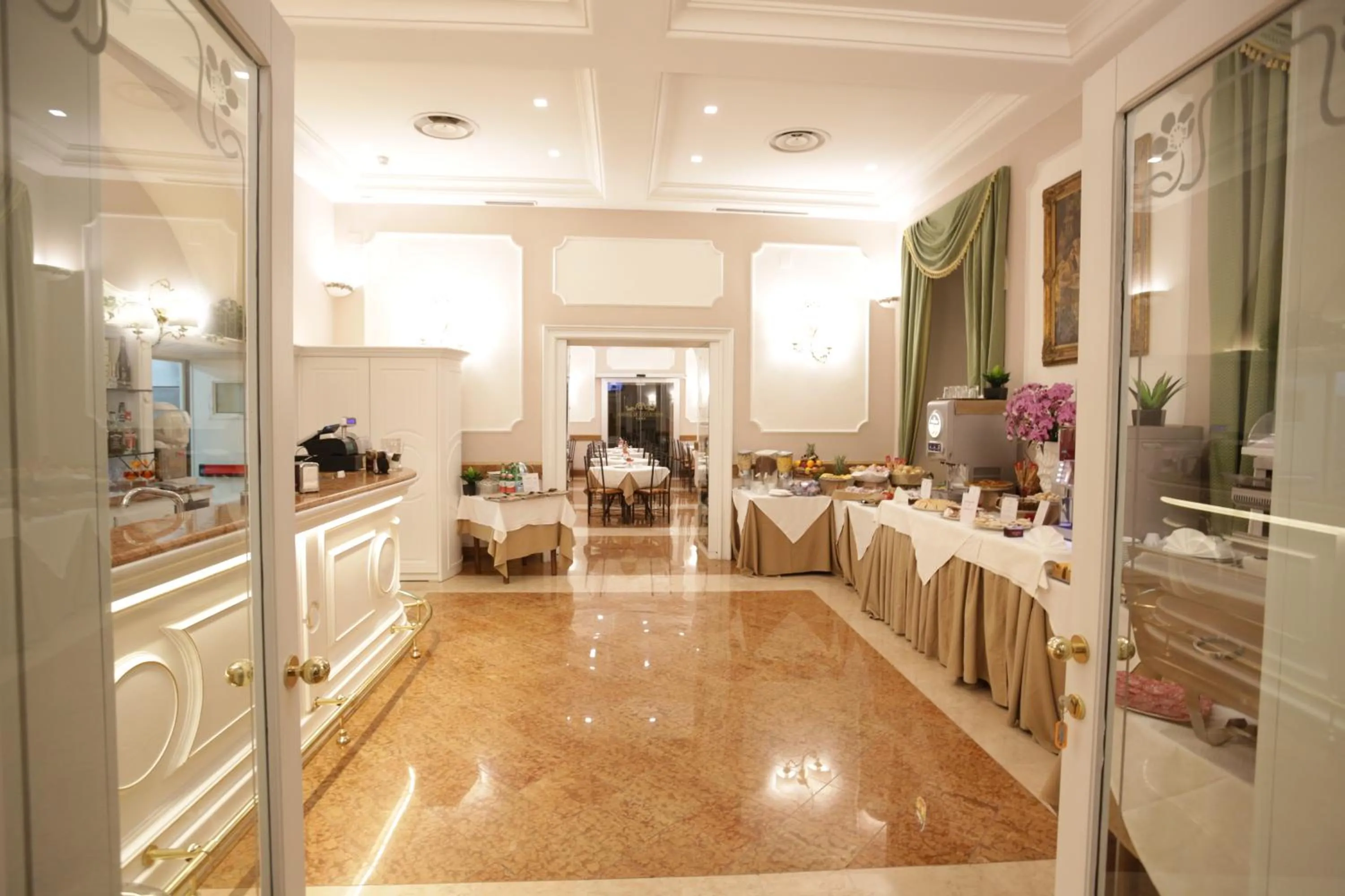 Lounge or bar in Hotel Vergilius Billia