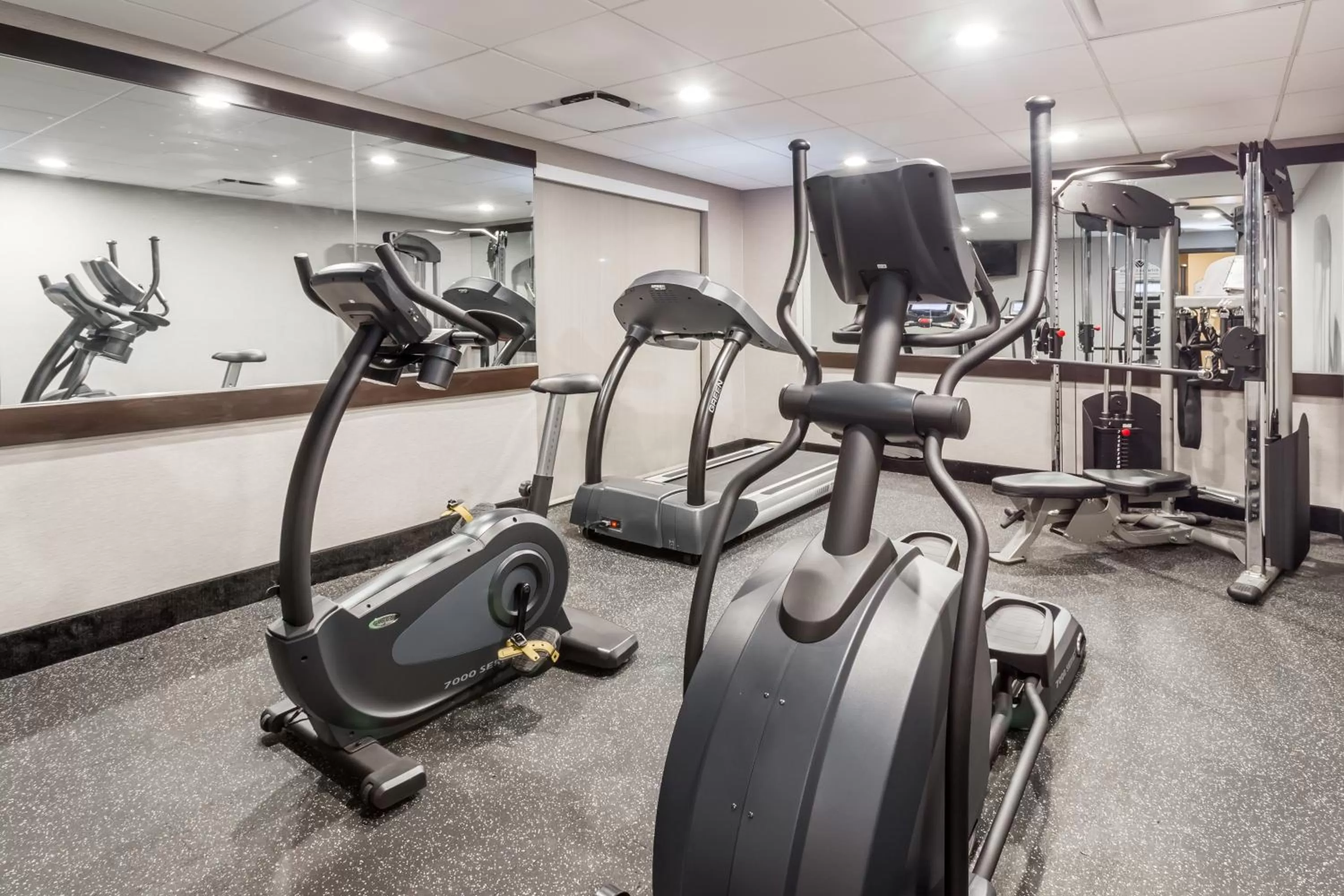 Fitness centre/facilities in Wingate by Wyndham, Universal Studios - Free Theme Park Shuttle