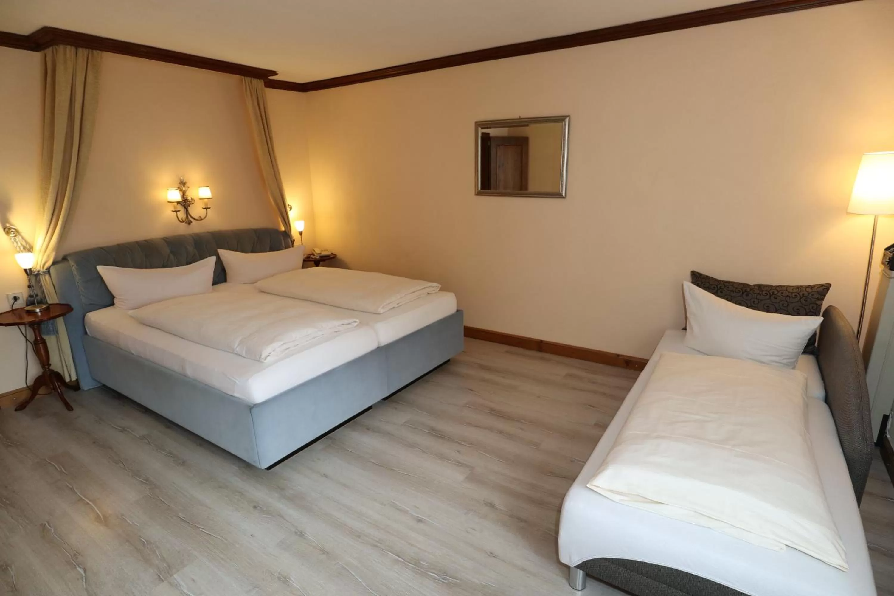 Bed in Schwarzwaldhotel Stollen