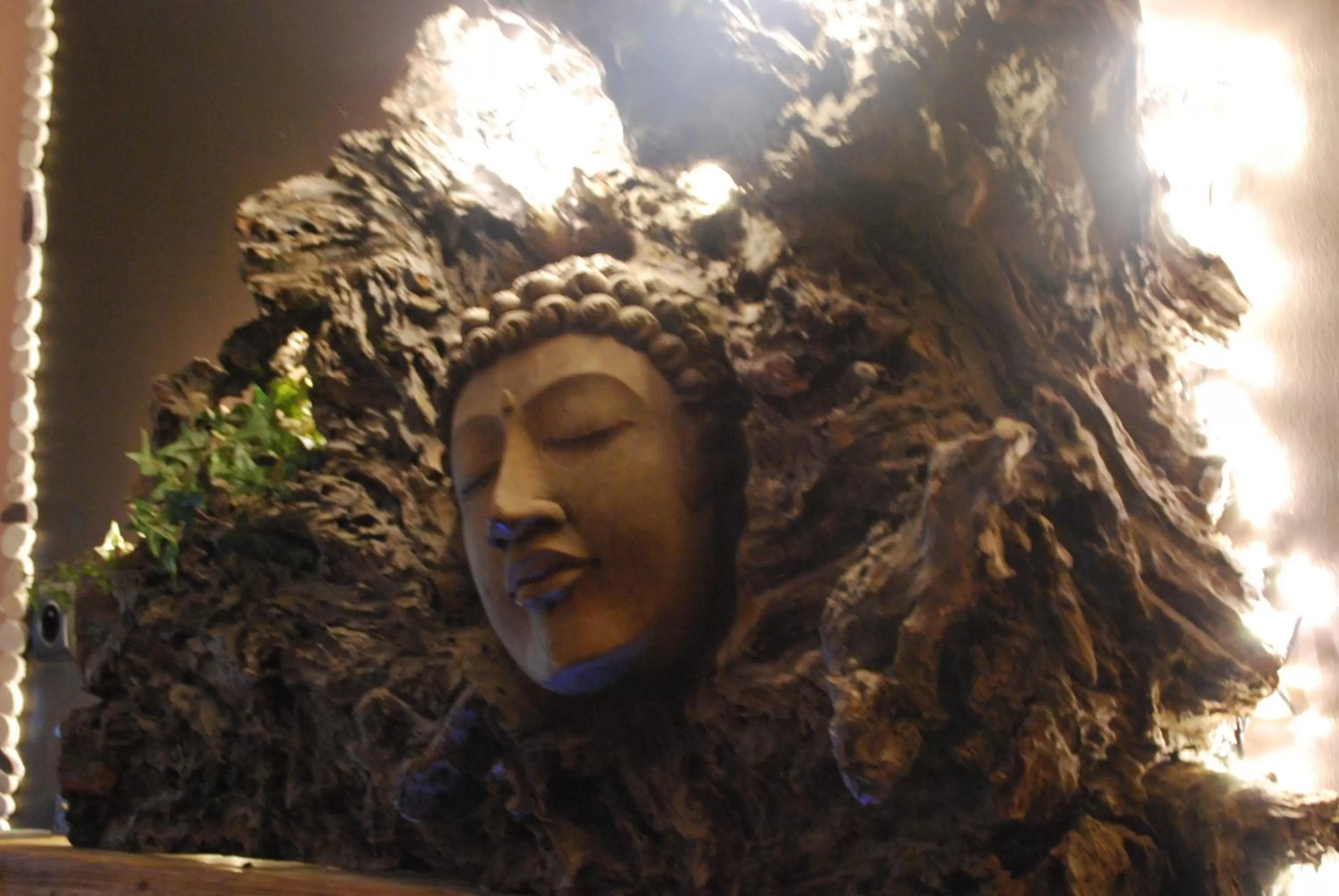 Decorative detail in Secret d'une Nuit a vicq prės de valenciennes,onnaing,saint saulve avec piscine , jaccuzi