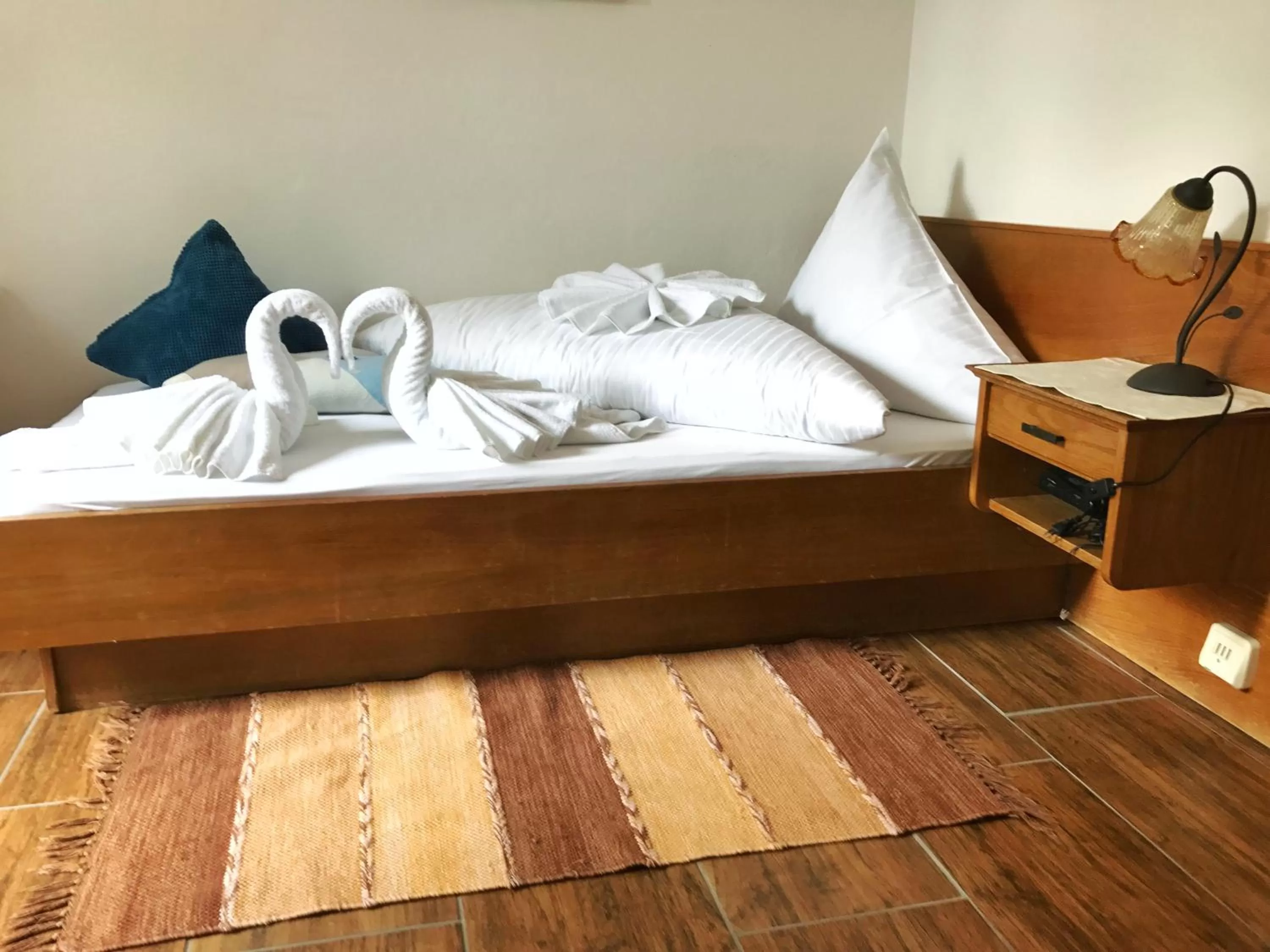 Photo of the whole room, Bed in Hotel Garni Wieshof