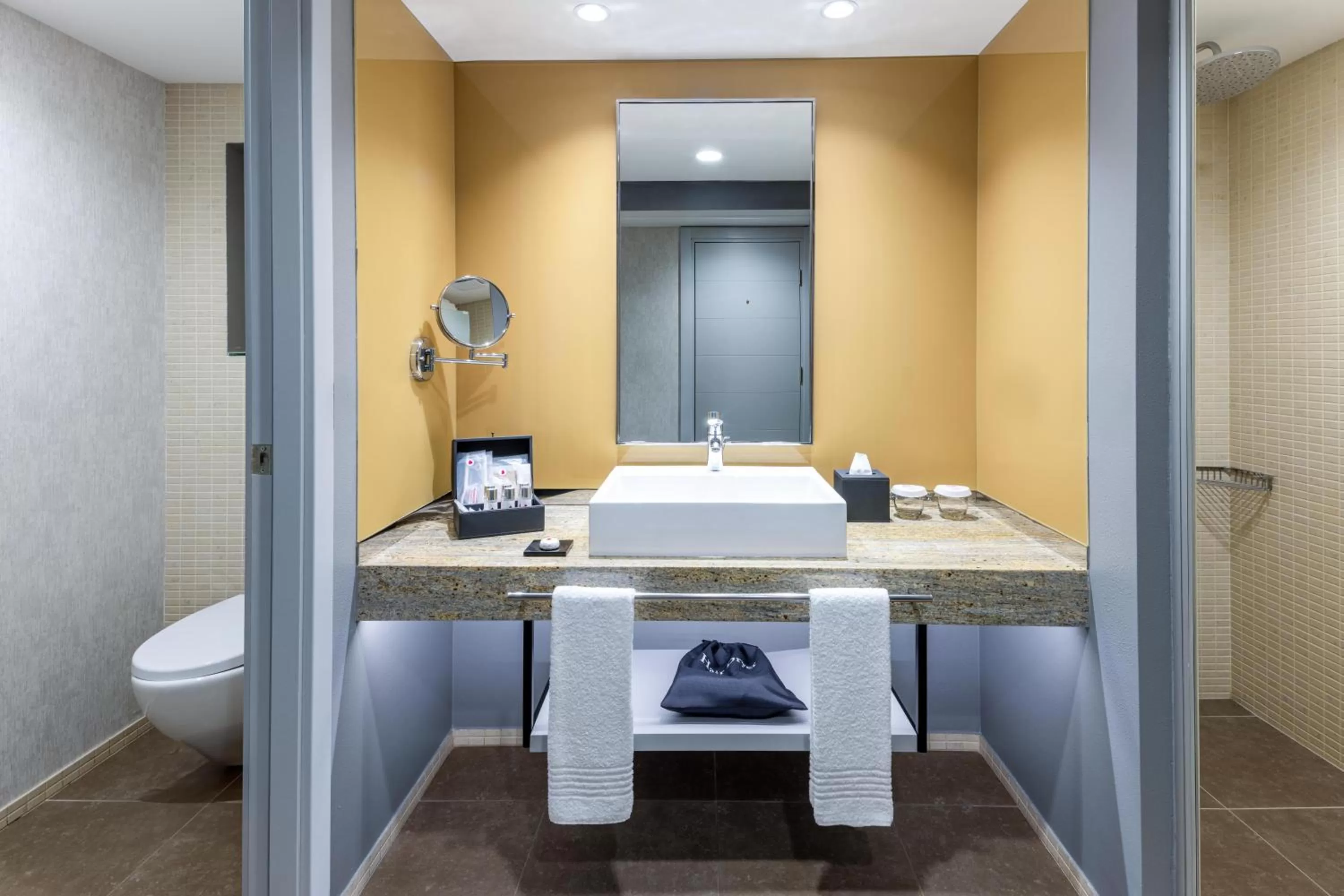 Toilet in Arum Barut Collection - Ultra All Inclusive