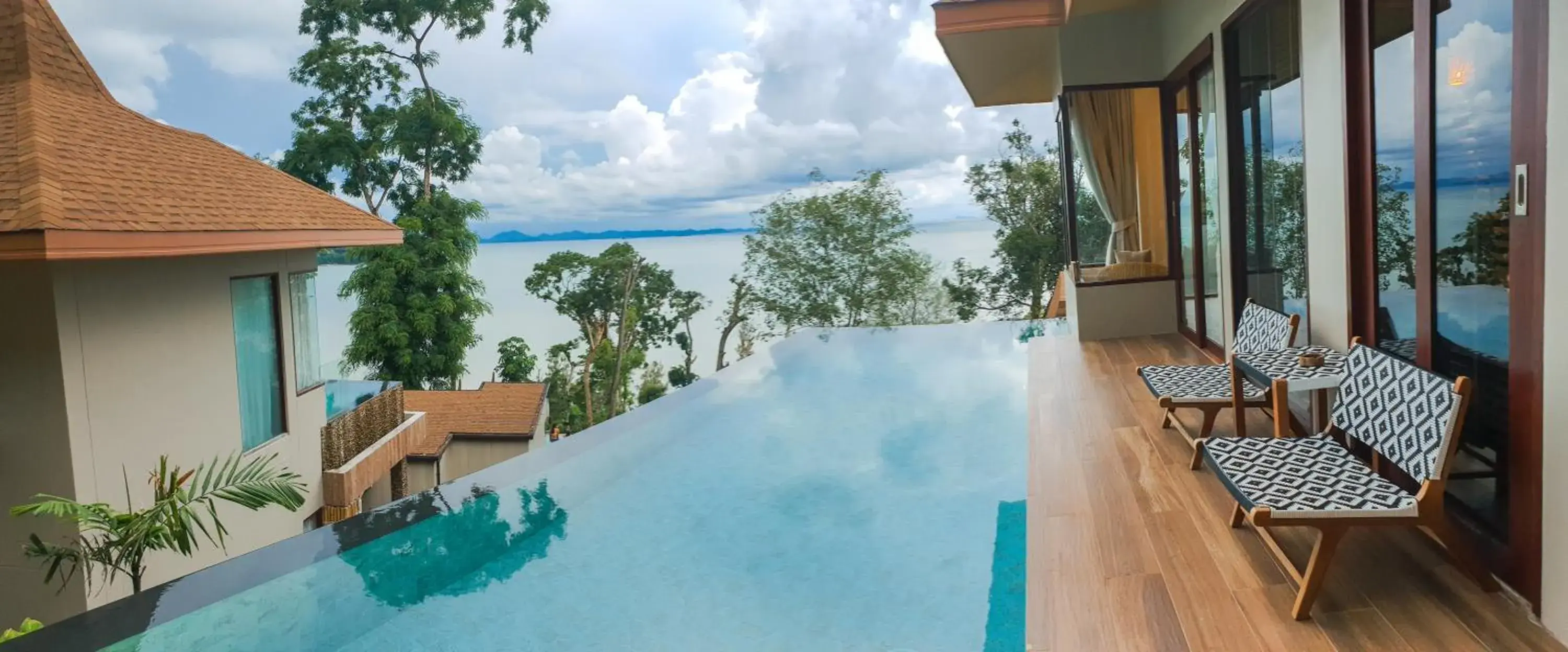 Sky Pool Villa in Sinae Phuket - SHA Extra Plus Sky Pool Villa in Sinae Phuket - SHA Extra Plus