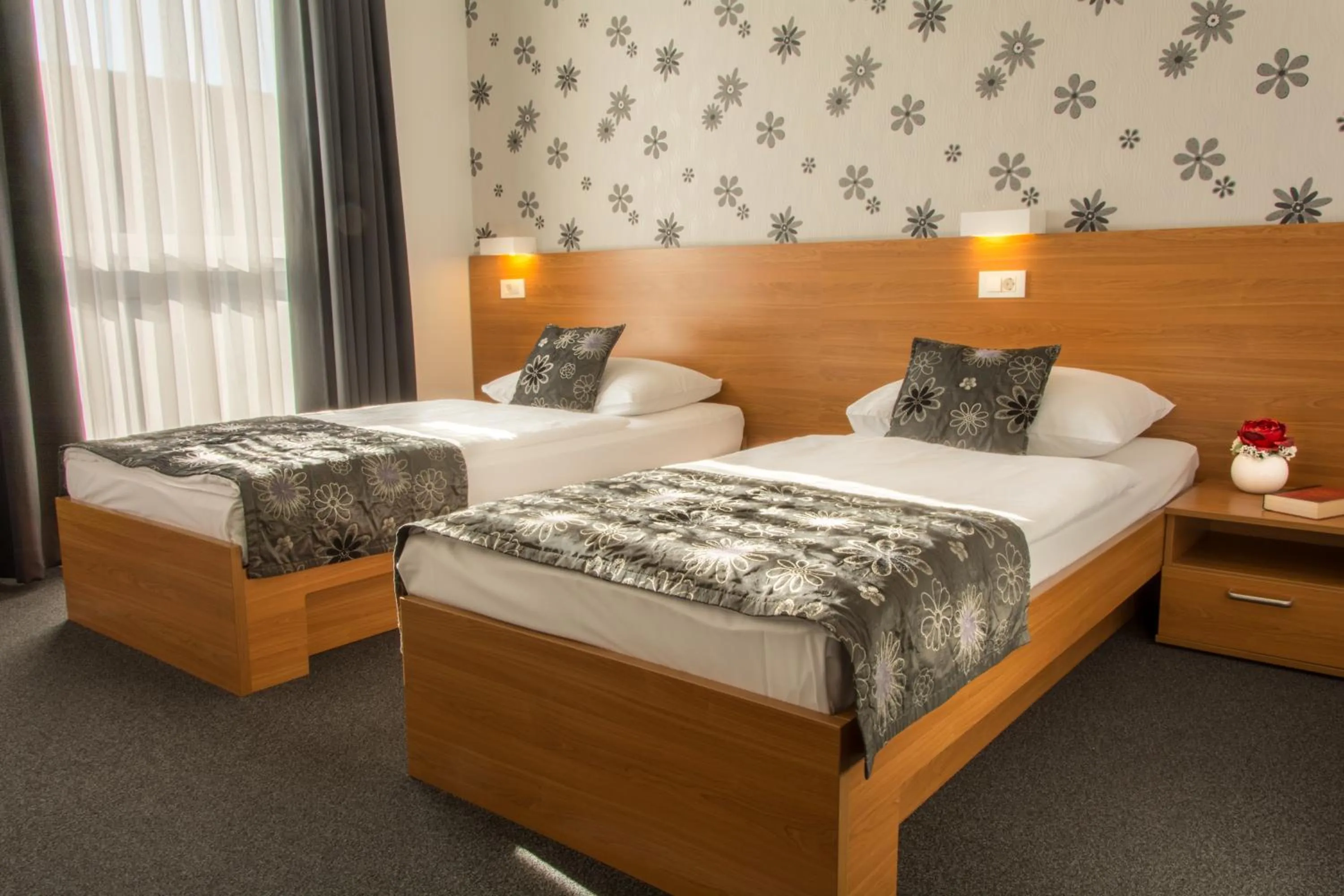 Bedroom, Bed in Hotel Delminivm