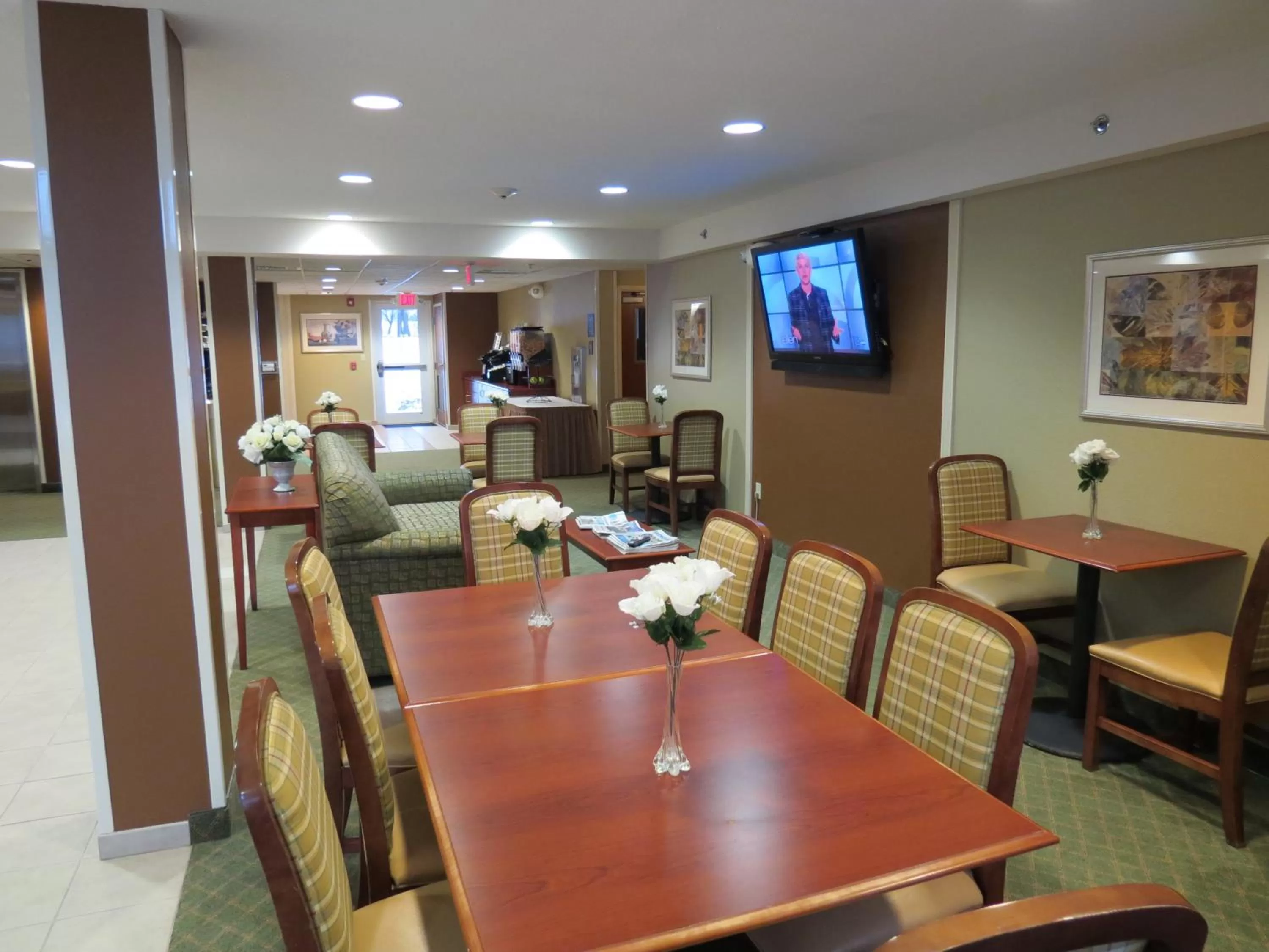 Meeting/conference room in Microtel Inn & Suites by Wyndham Dover New Hampshire