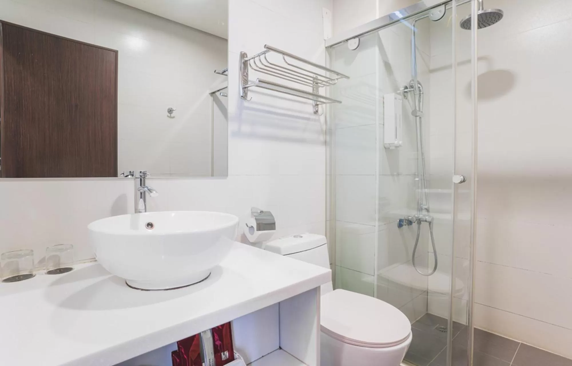 Toilet in Royal Rose Hotel Taipei Station