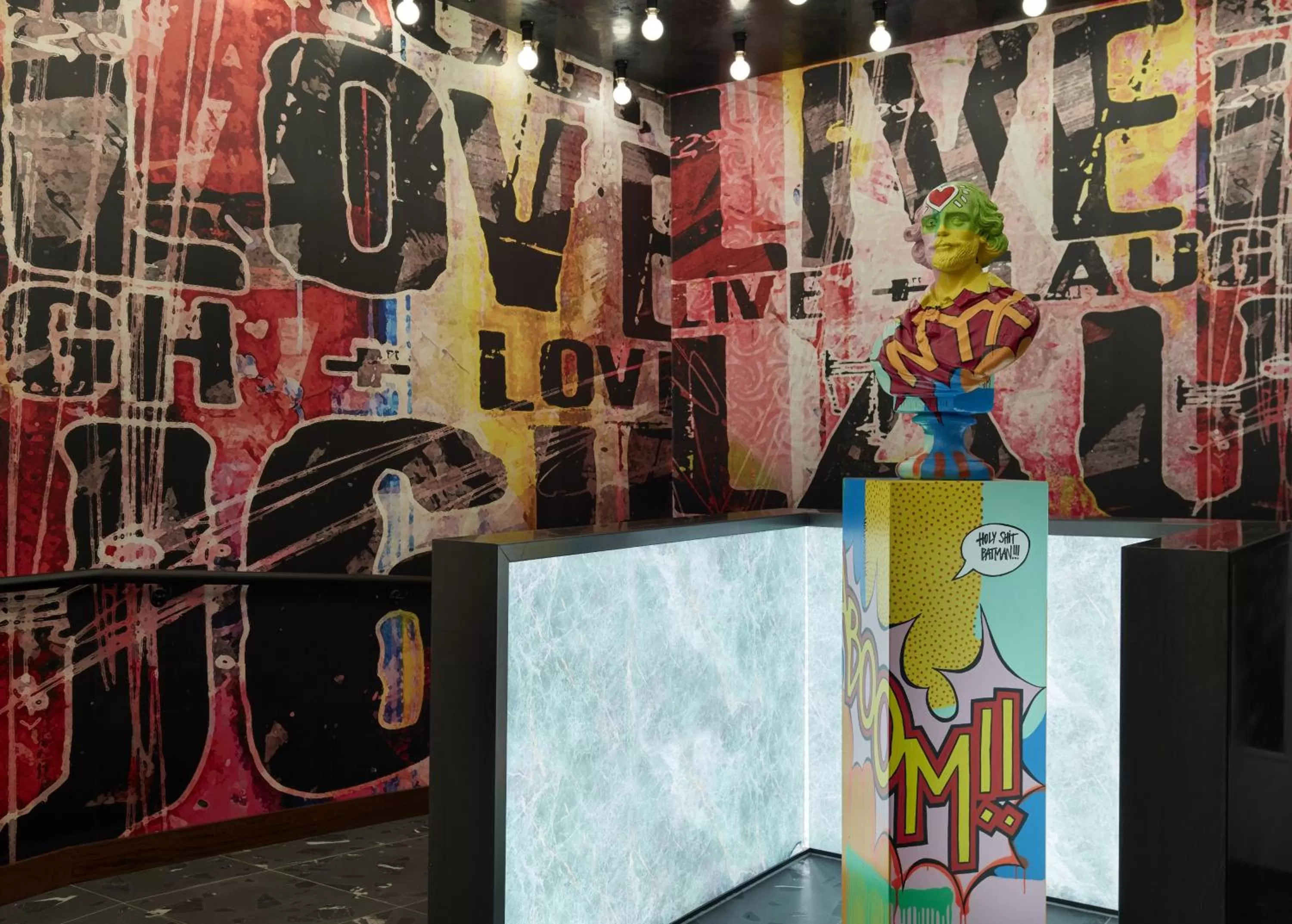 Lobby or reception in NYX Hotel London Holborn by Leonardo Hotels