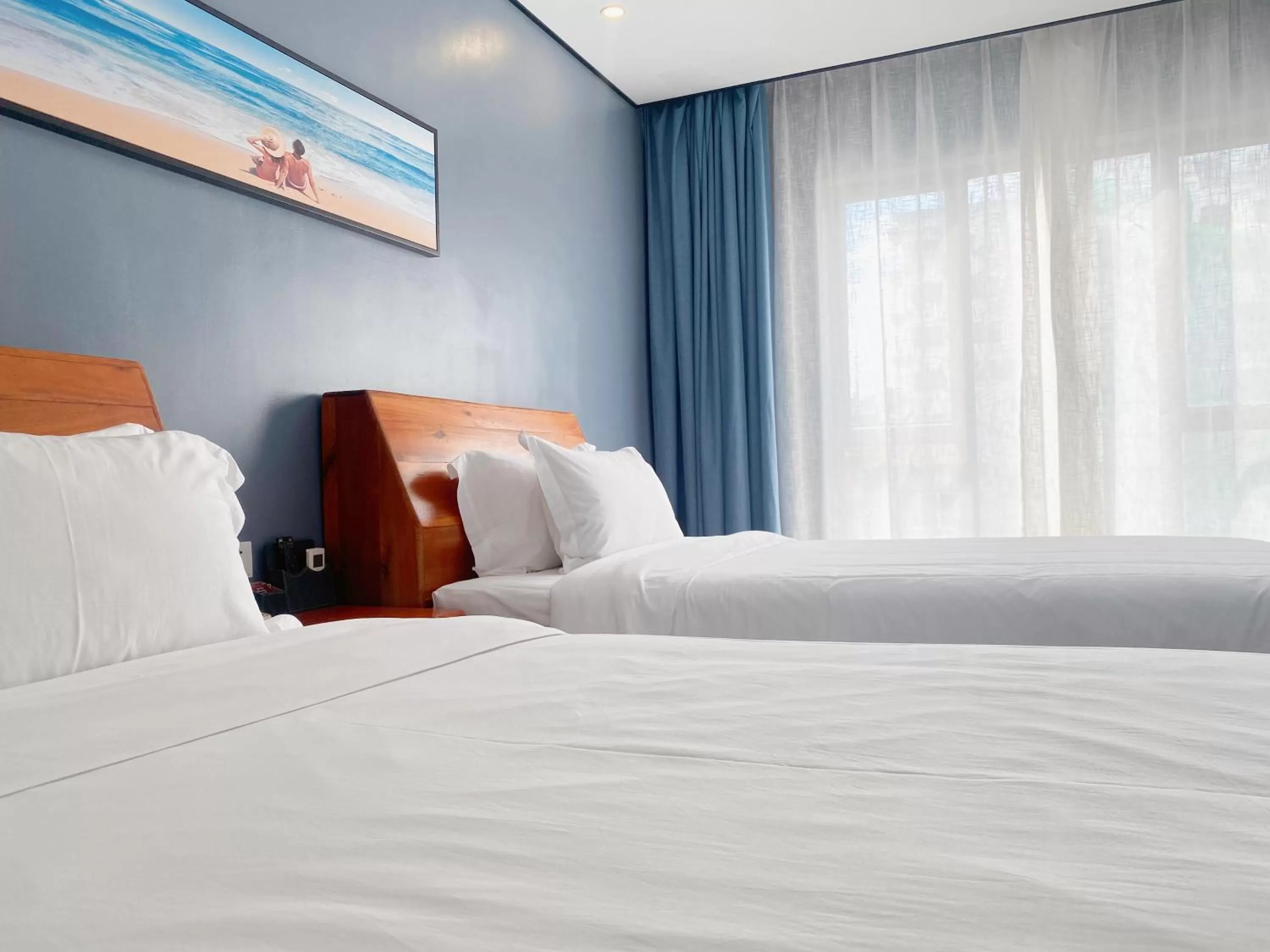 Photo of the whole room in Junlan Hotel