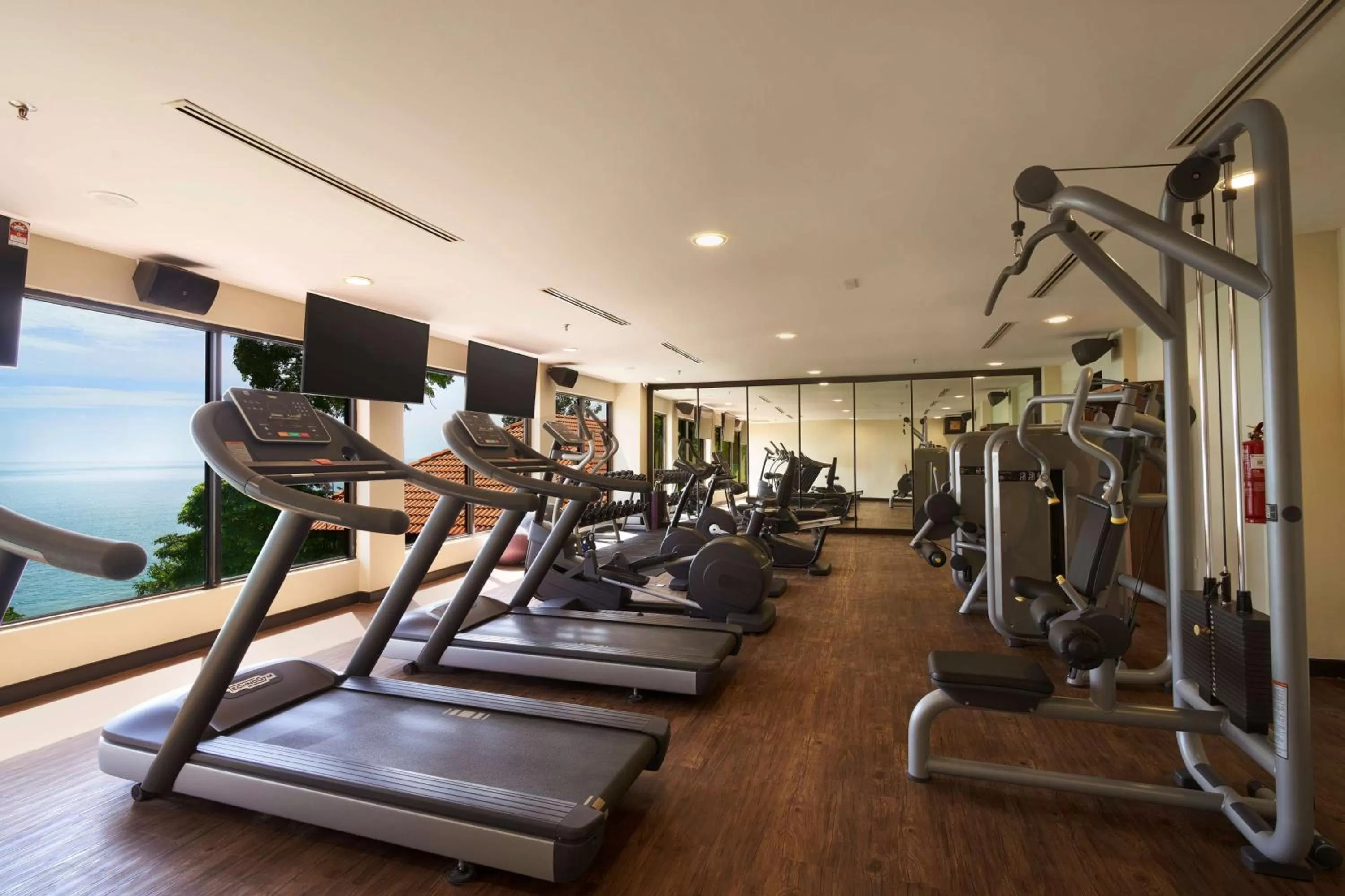 Fitness centre/facilities in DoubleTree by Hilton Damai Laut