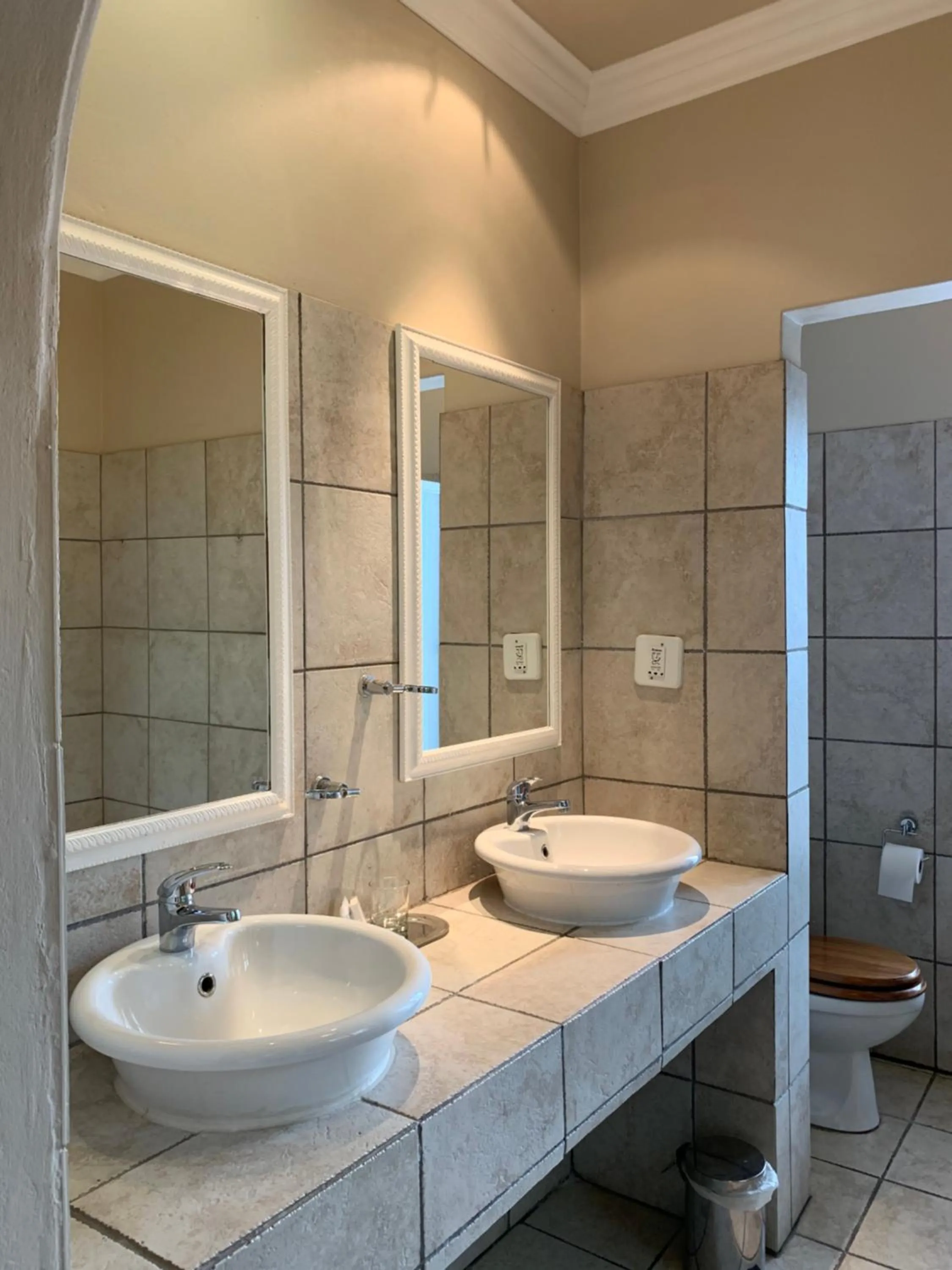 Bathroom in Villa Lugano Guesthouse