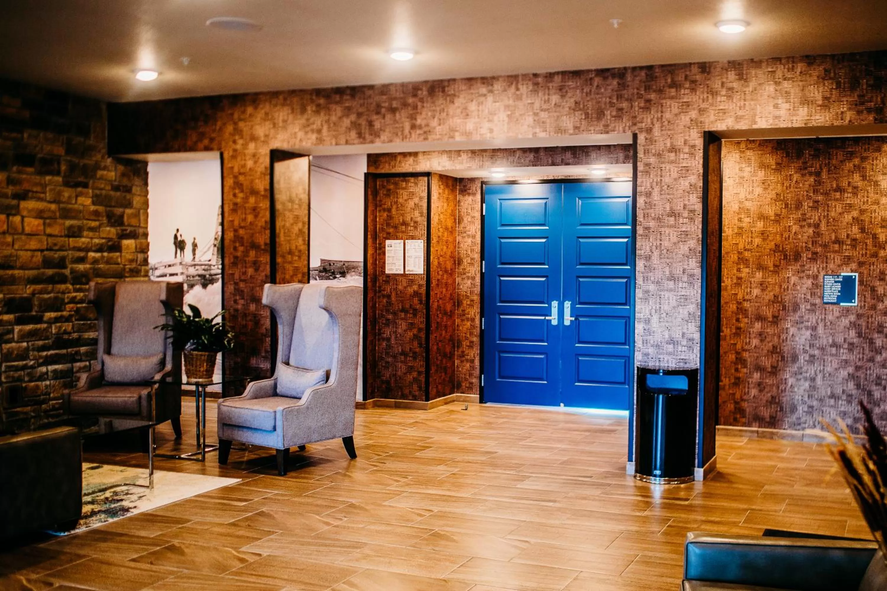 Lobby or reception in Cobblestone Hotel & Suites International Falls