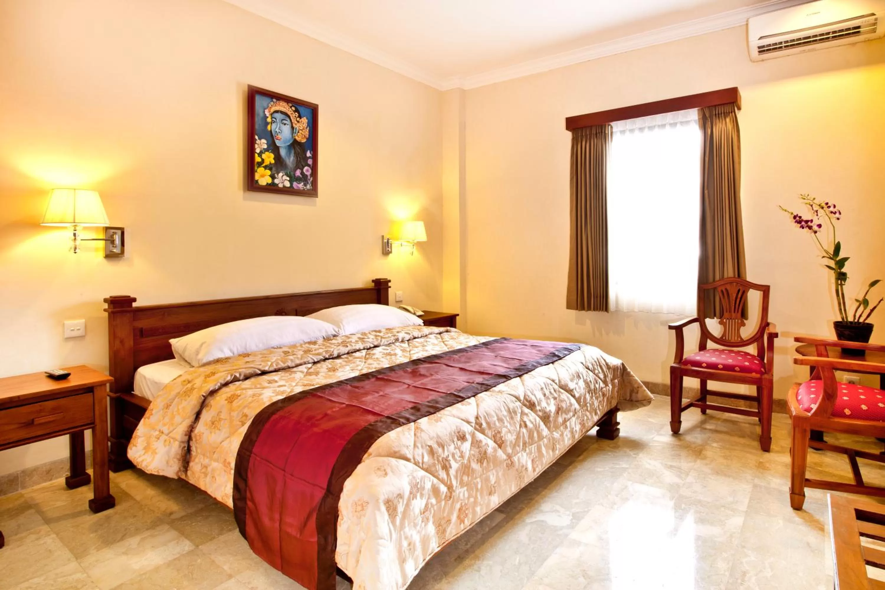 Bed in Hotel Kumala Pantai