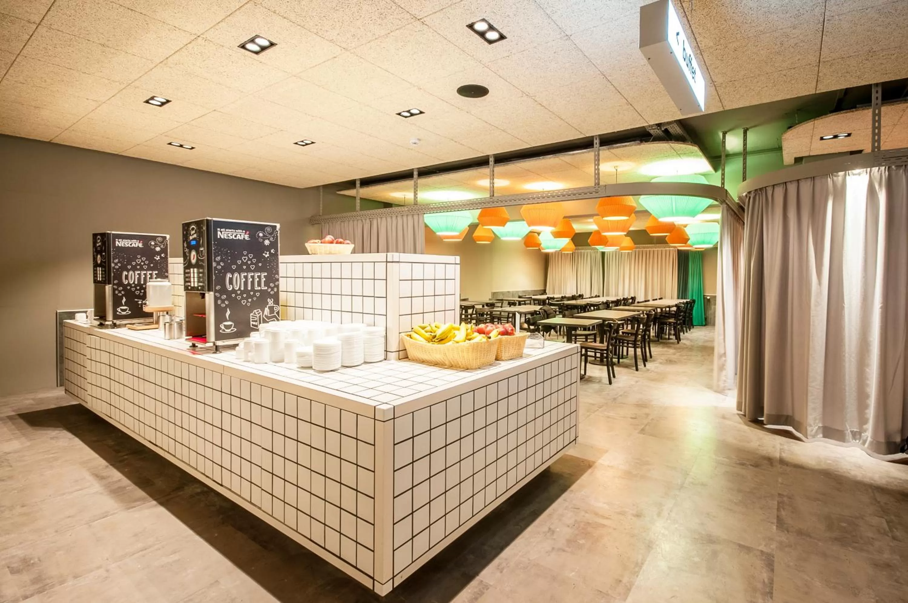 Buffet breakfast in a&o Berlin Mitte